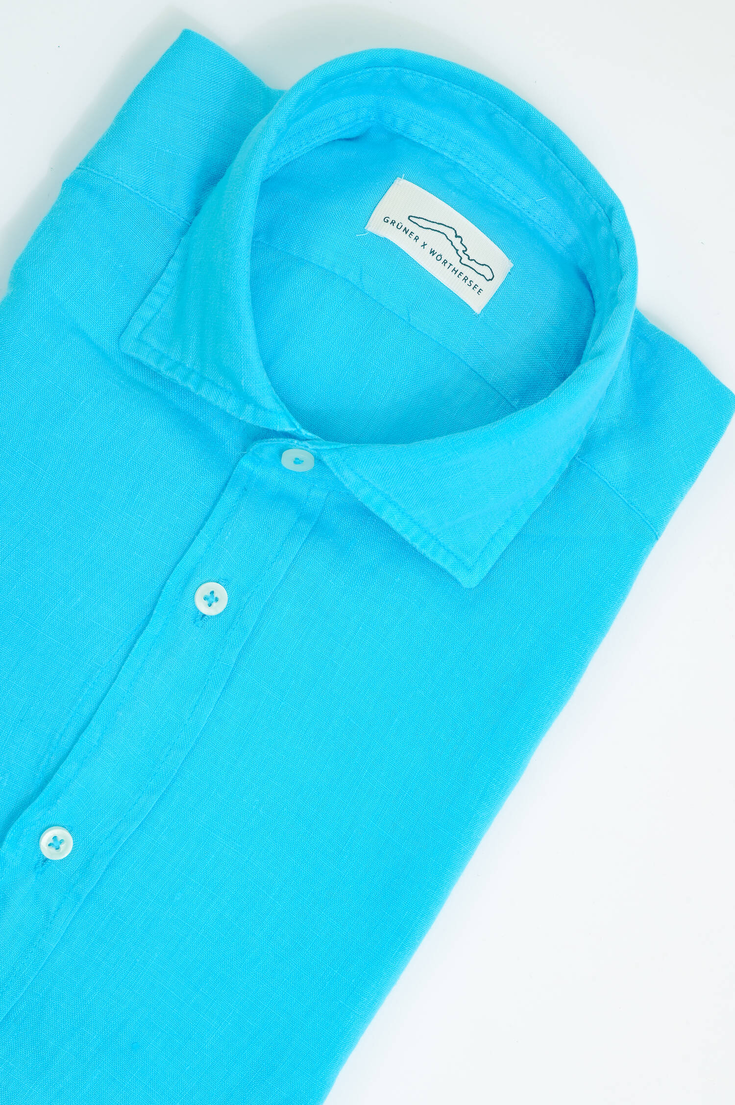 Leinenhemd in strahlendem Türkis Leinenhemd in strahlendem Türkis