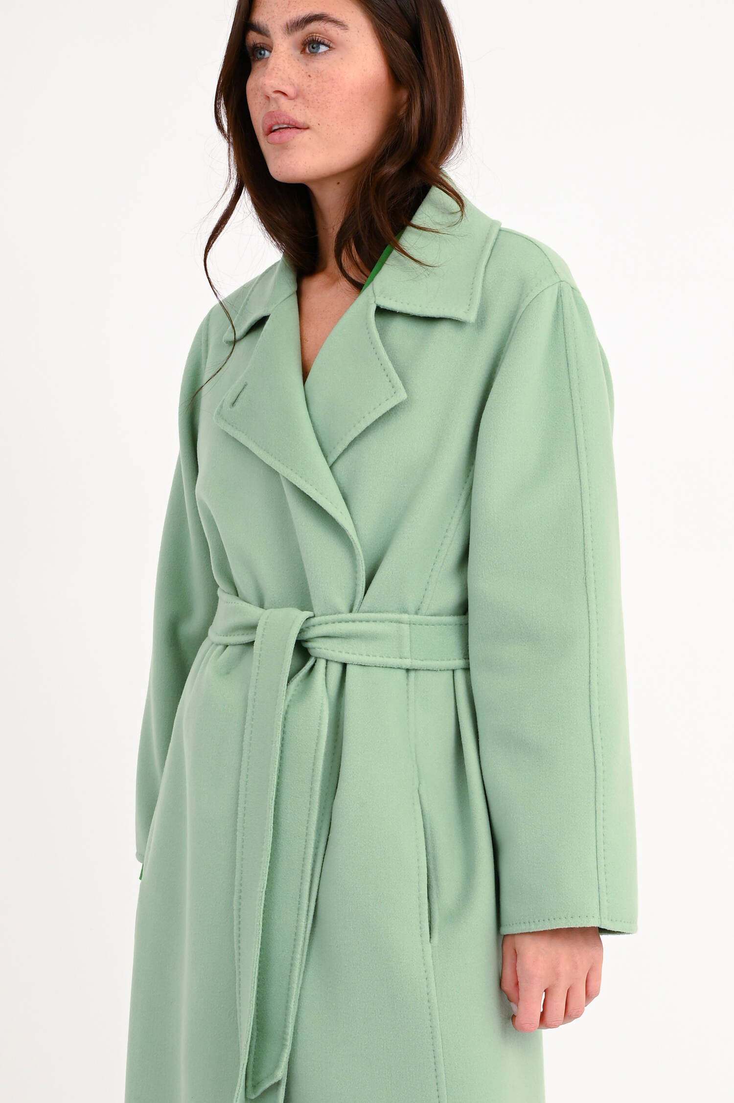 Mantel aus Schurwolle und Cashmere in Mintgrün Mantel aus Schurwolle und Cashmere in Mintgrün