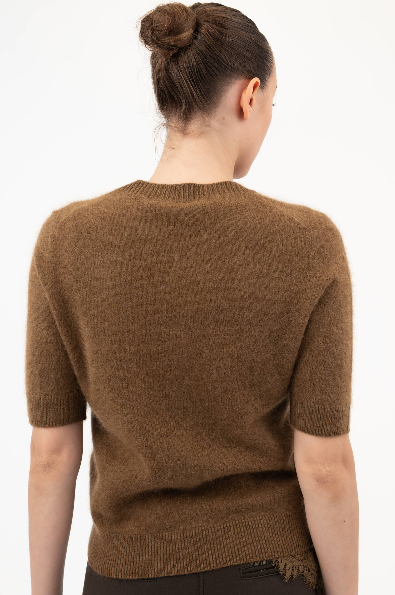 Fluffy-Kurzarm-Pullover in Braun Fluffy-Kurzarm-Pullover in Braun