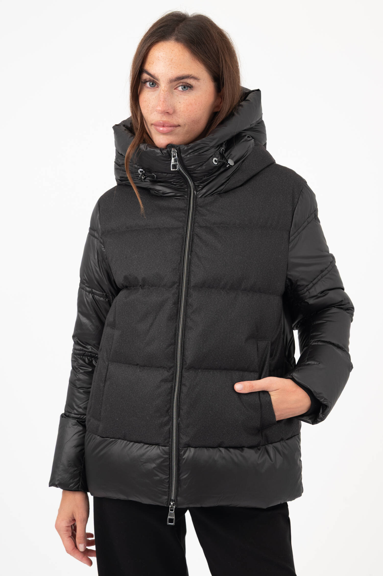 Steppjacke PRAGA in Anthrazit Steppjacke PRAGA in Anthrazit