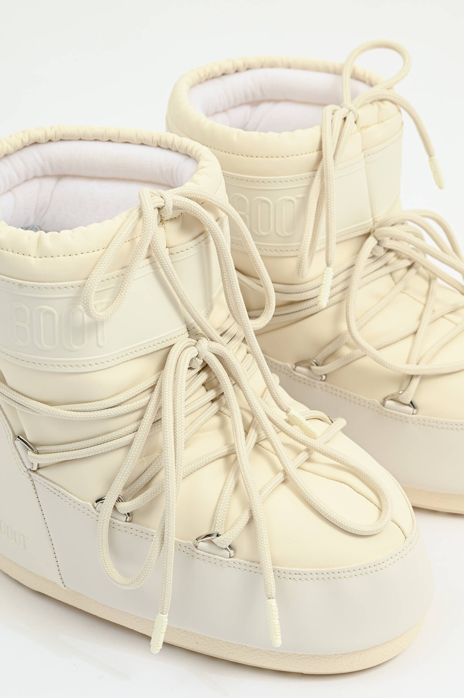 Moon Boot ICON FASHION LOW in Creme