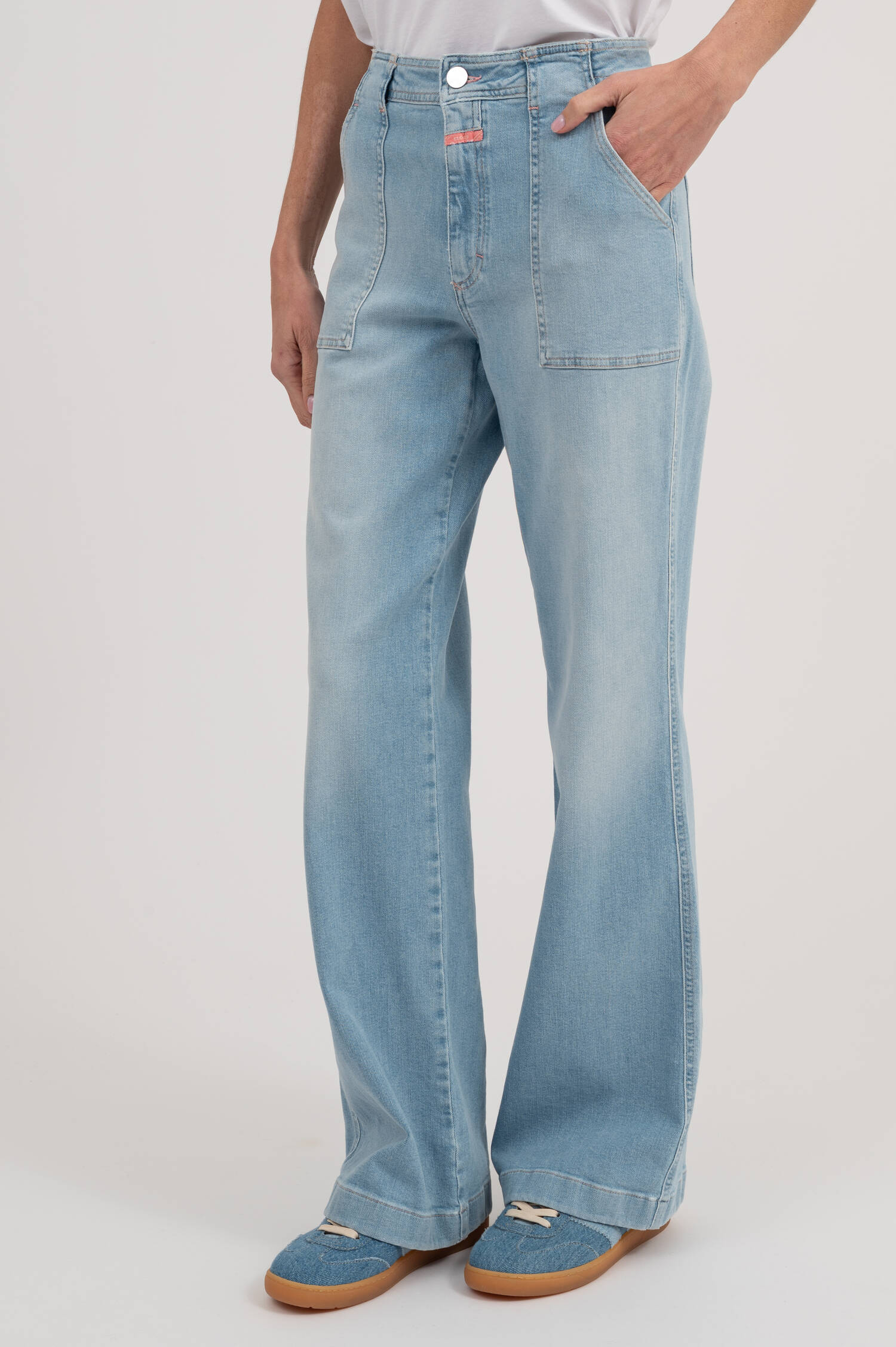 Wide Leg Jeans ARIA in Hellblau