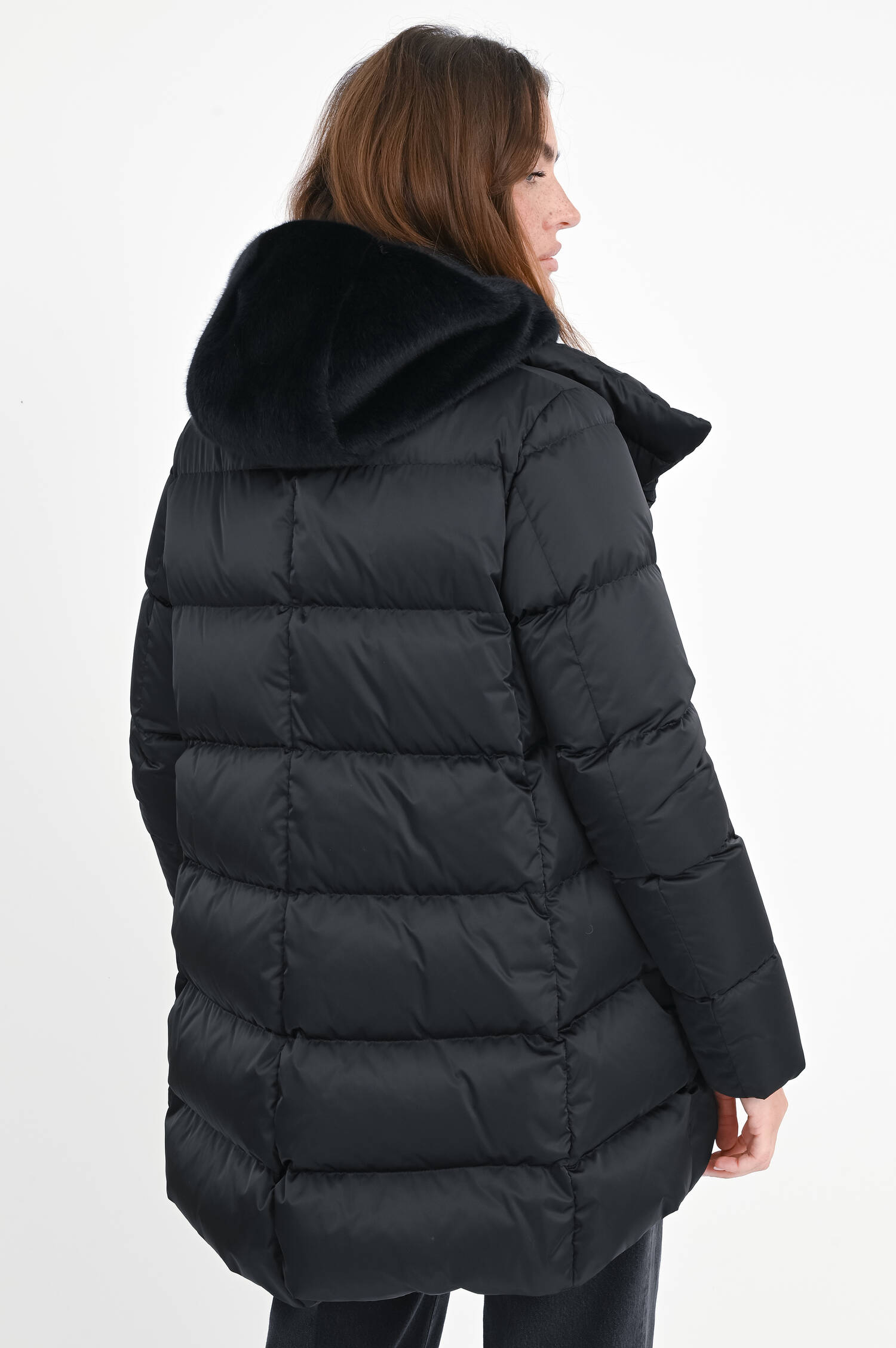 Hybrid Jacke mit Kunstfelleinsatz in Schwarz