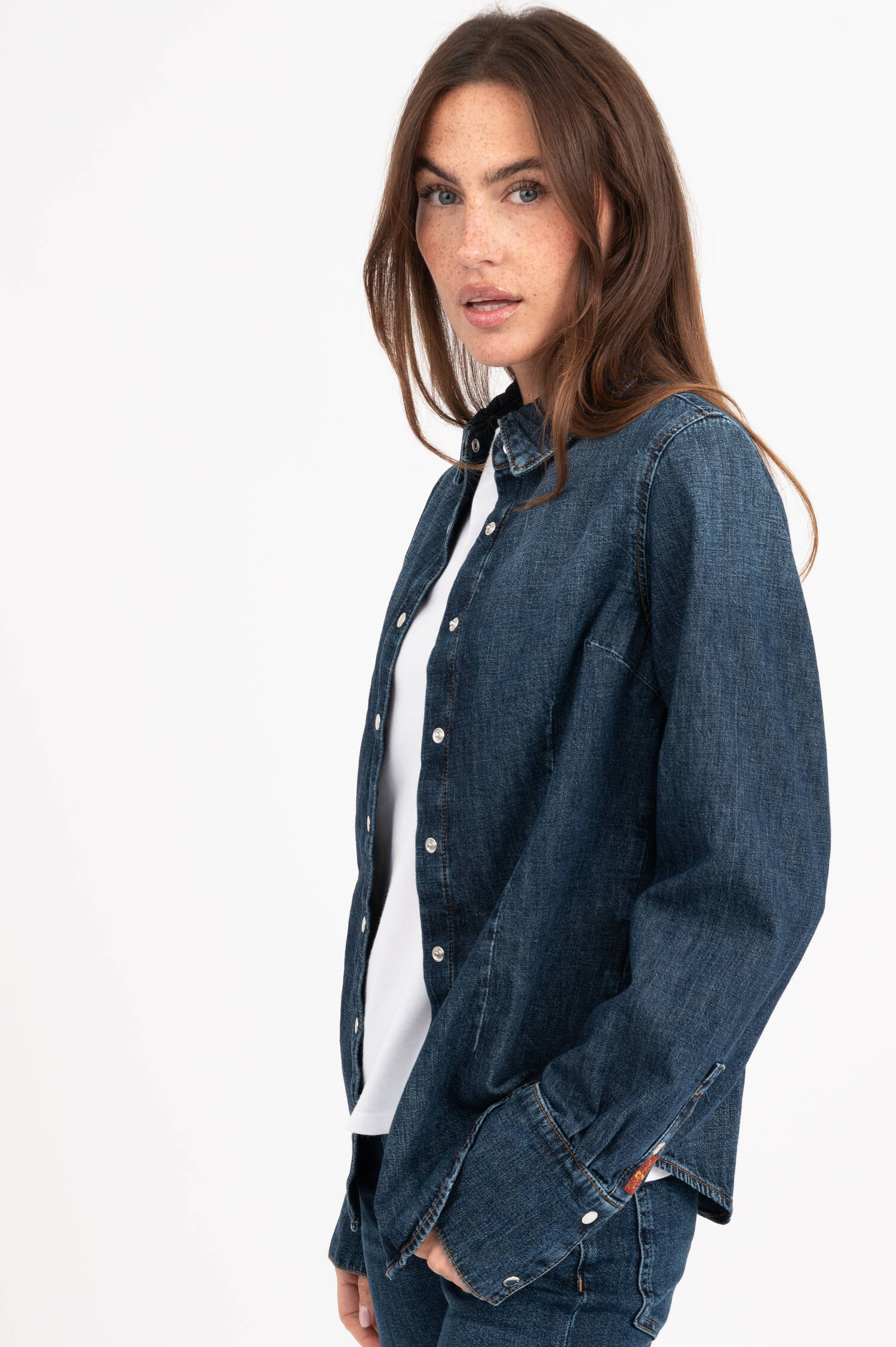 Denimbluse in Dunkelblau Denimbluse in Dunkelblau