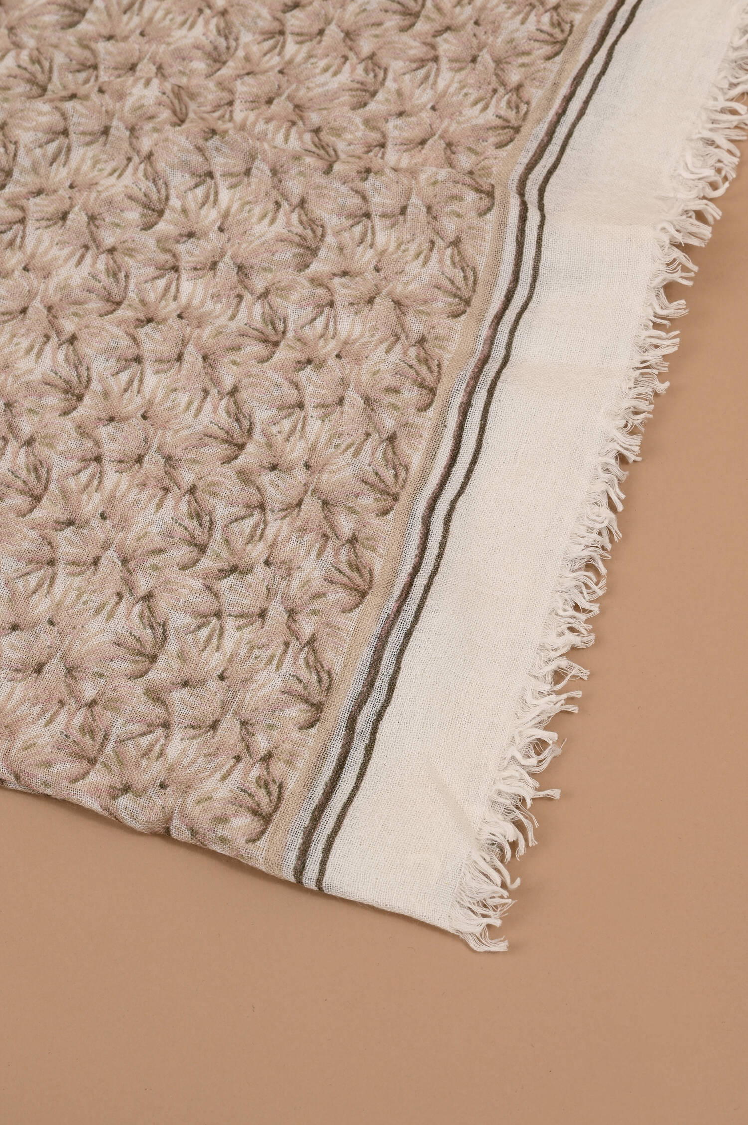 Cashmere-Seidenmix Schal OISA in Braun gemustert