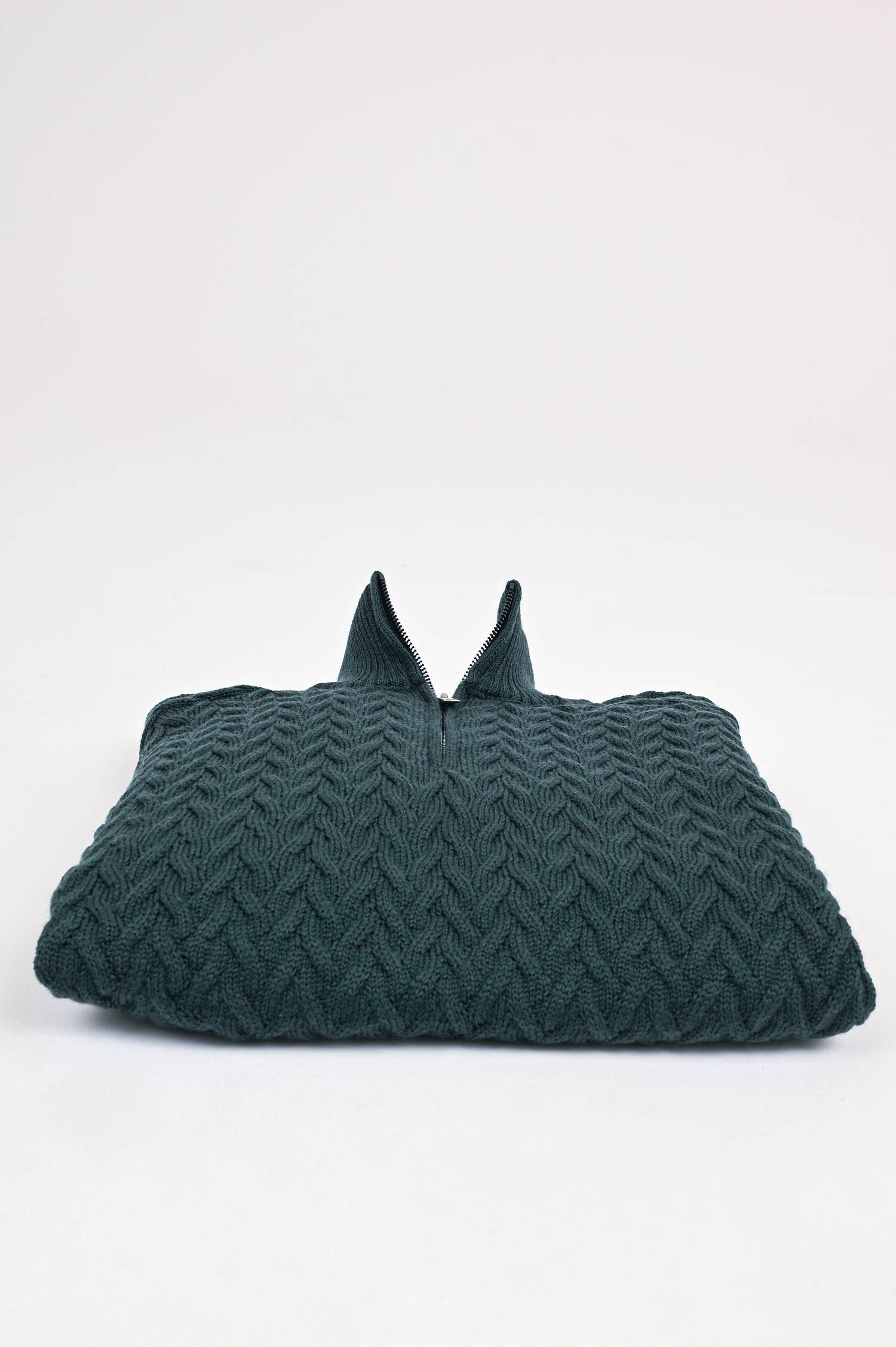 Pullover mit Zopfmuster in Tannengrün