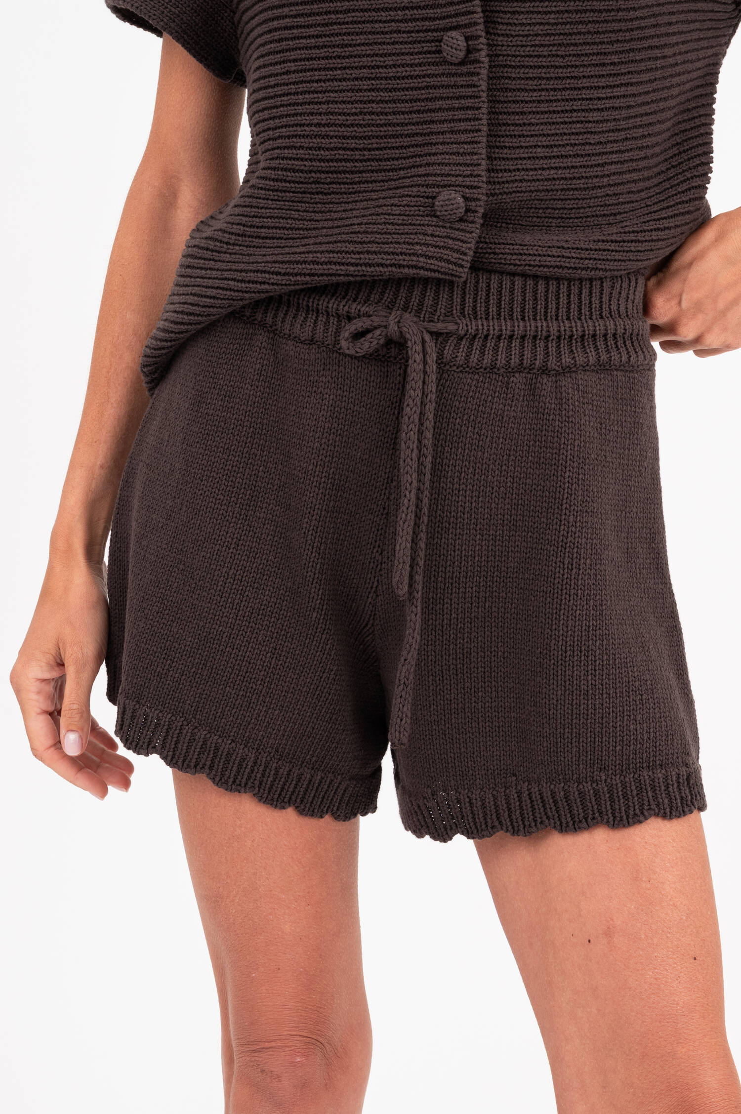 Strickshorts AVA in Dunkelbraun Strickshorts AVA in Dunkelbraun
