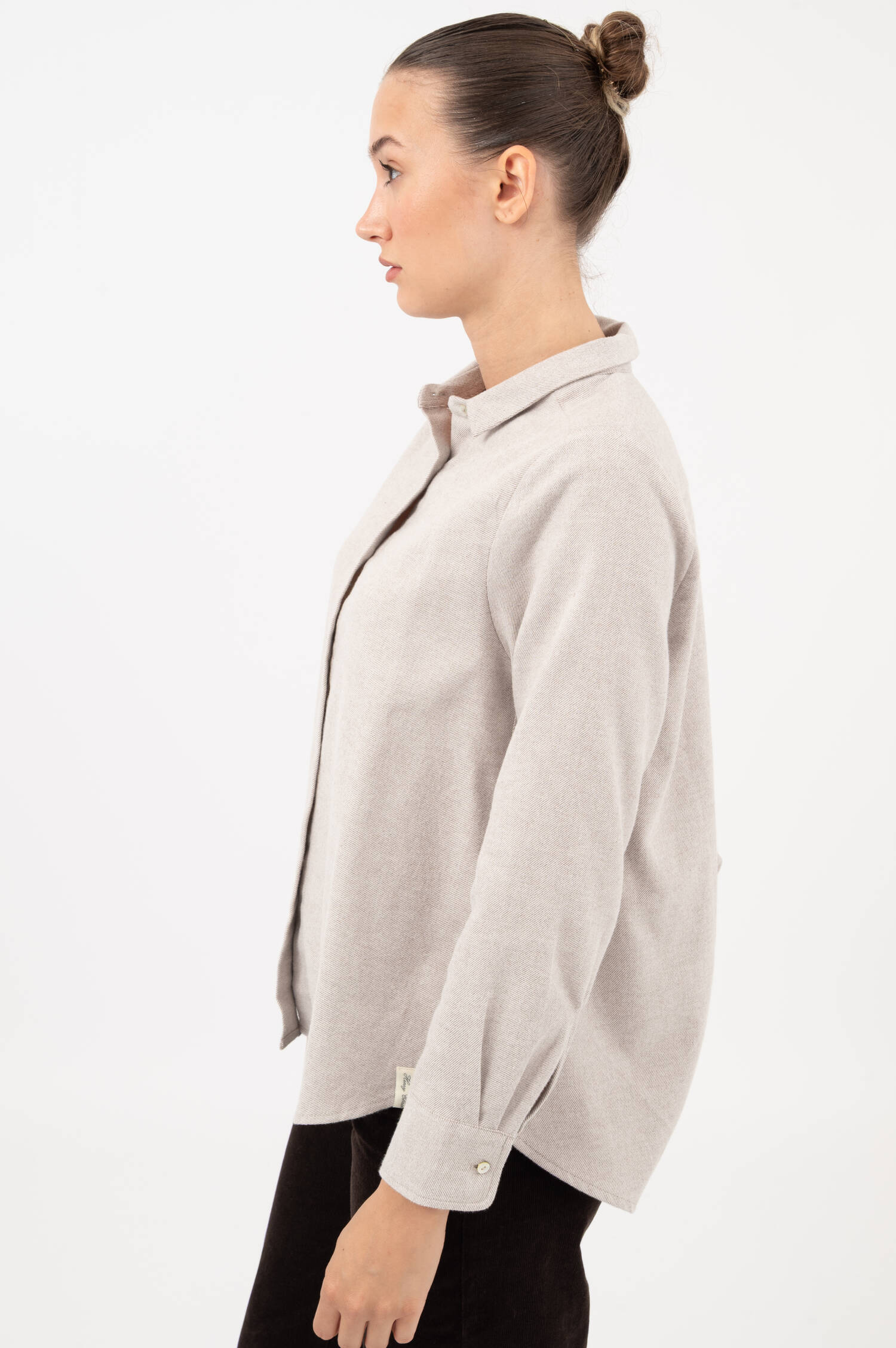 Weiche Baumwollbluse mit Streifen in Weiß/Grau Weiche Baumwollbluse mit Streifen in Weiß/Grau