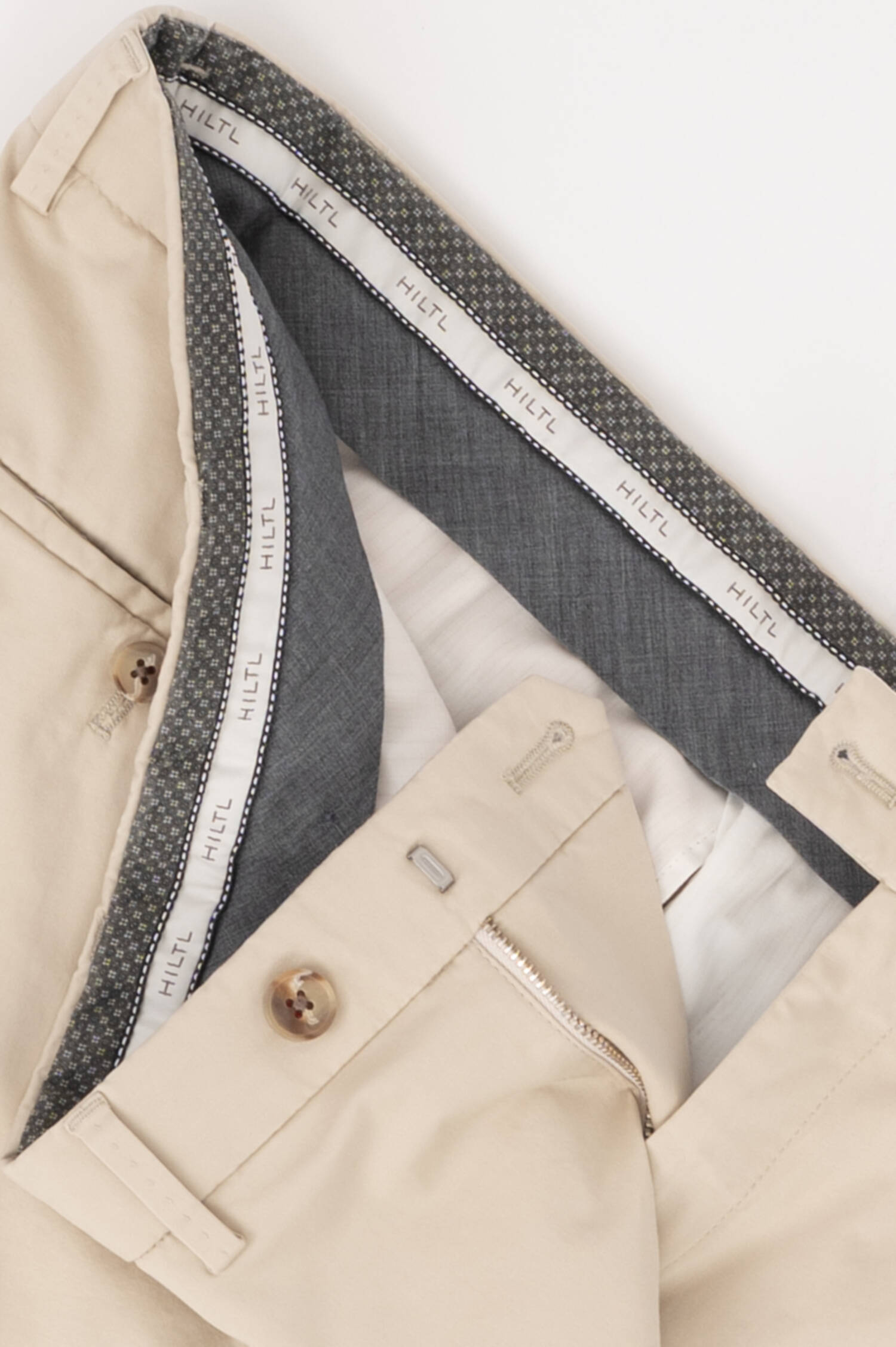 Chino TILO aus Baumwolle in Hellbeige