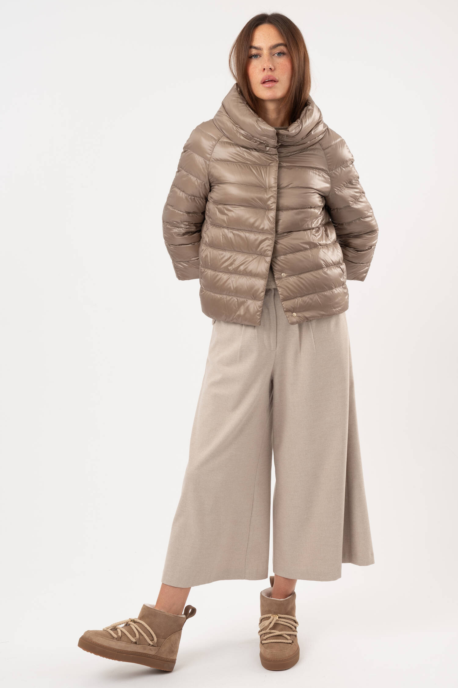 Daunenjacke mit 3/4-Arm in Taupe Daunenjacke mit 3/4-Arm in Taupe