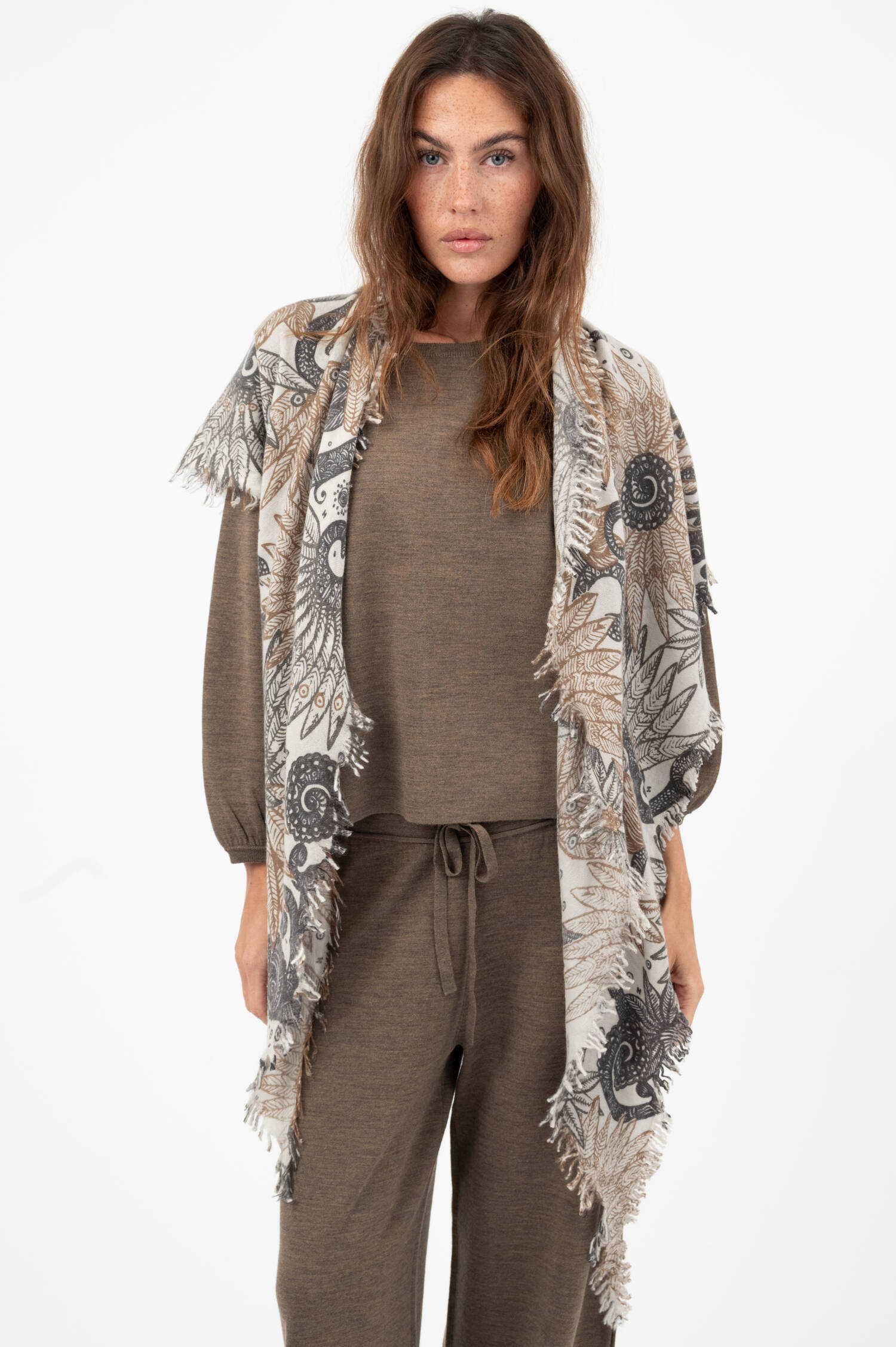 Cashmere-Woll-Dreieckstuch INKE in Beige/Blau Cashmere-Woll-Dreieckstuch INKE in Beige/Blau