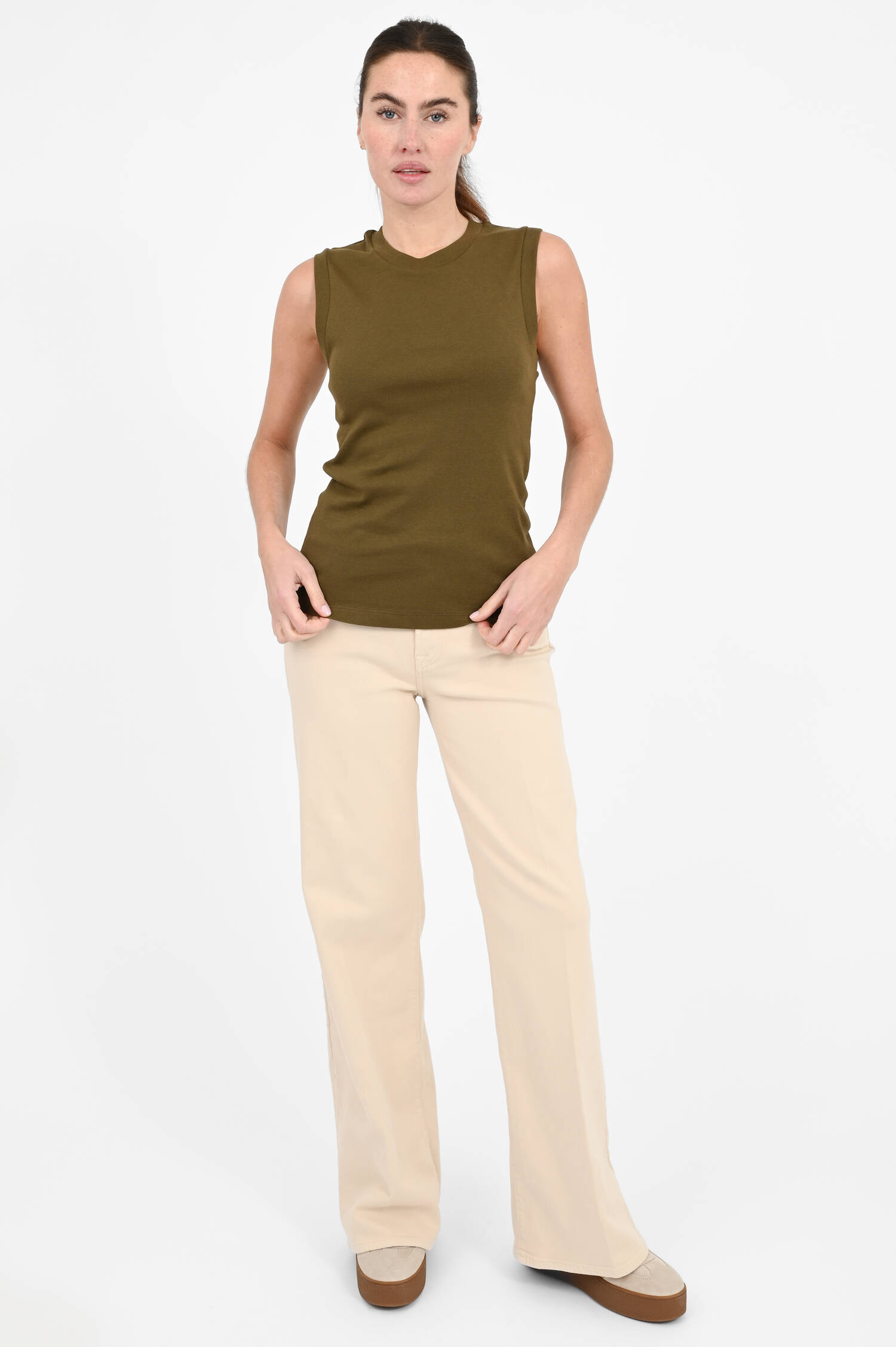 Tanktop mit Rundhalsausschnitt in Deep Oliv