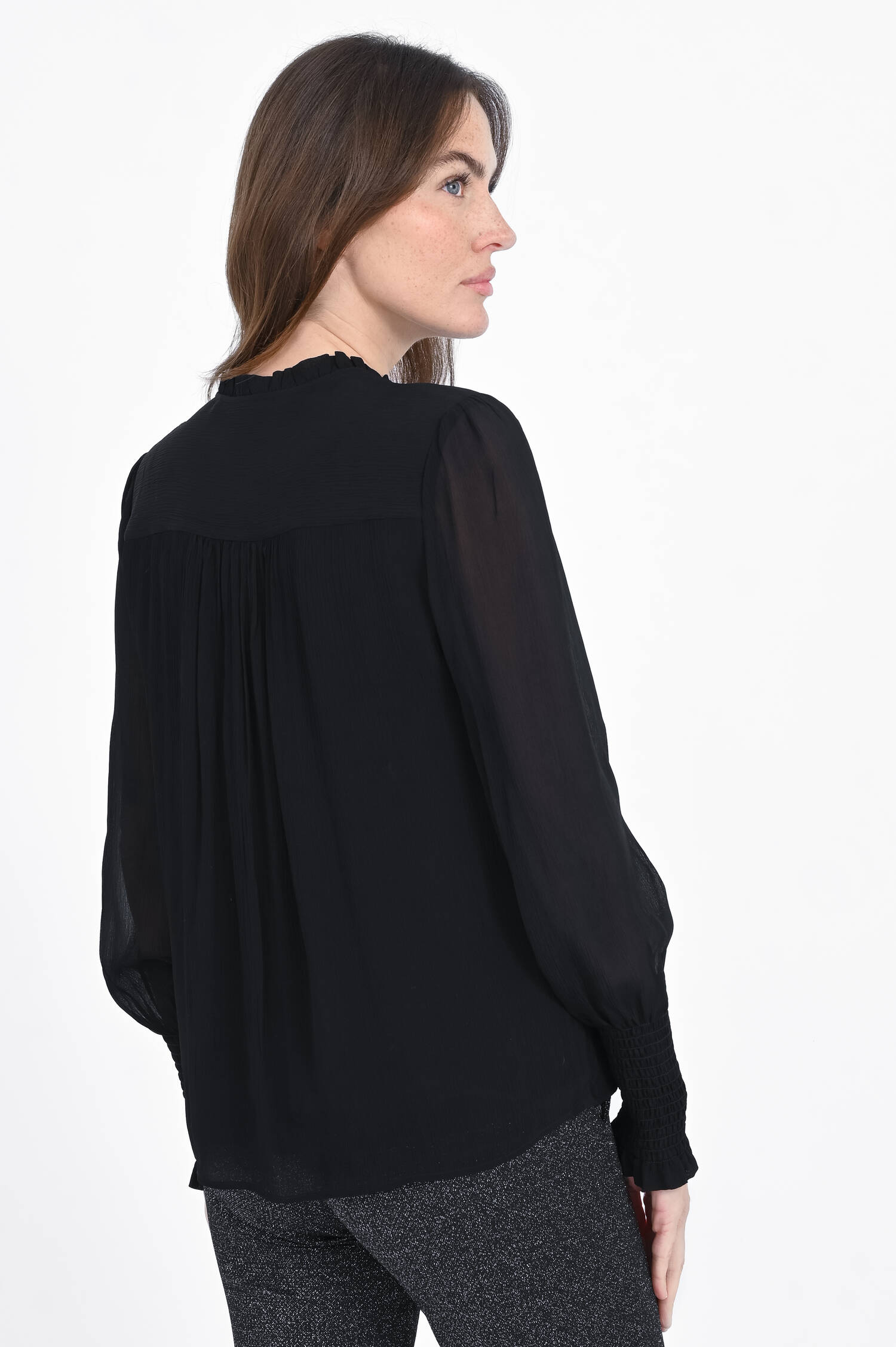 Viskose-Bluse mit Stehkragen in Black Viskose-Bluse mit Stehkragen in Black