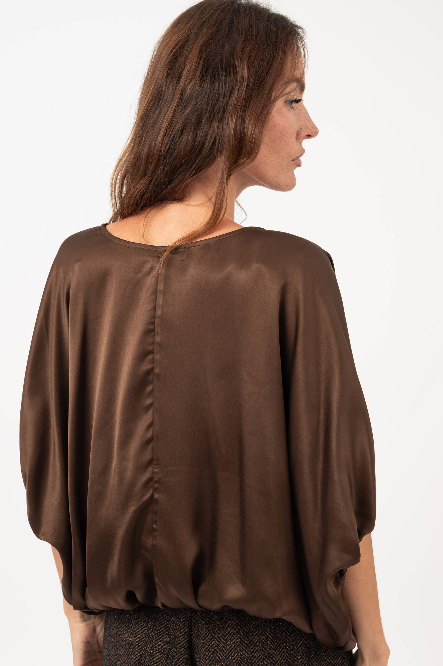 Satin-Blusenshirt in Braun
