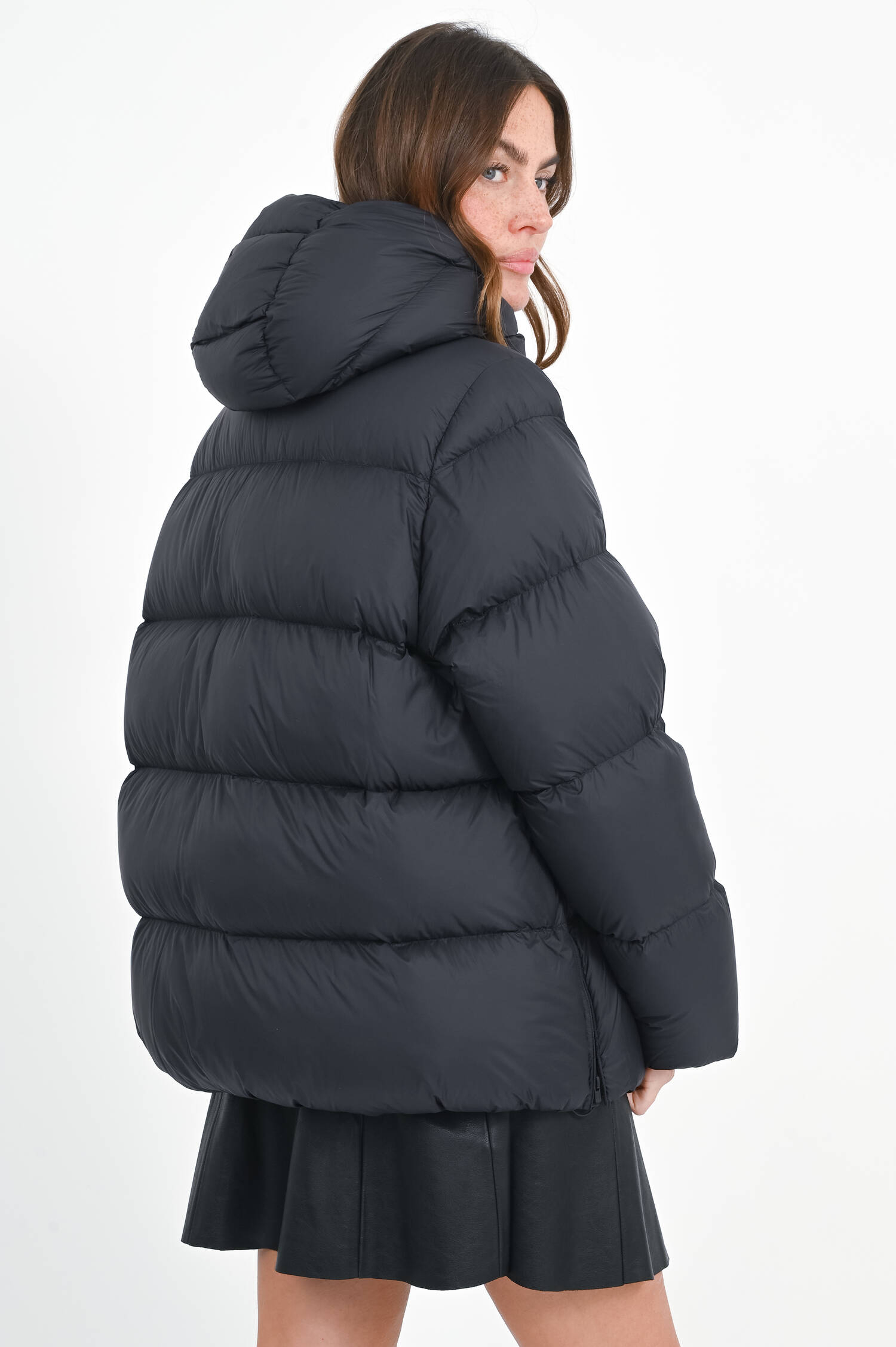 Oversized Daunenjacke in Black