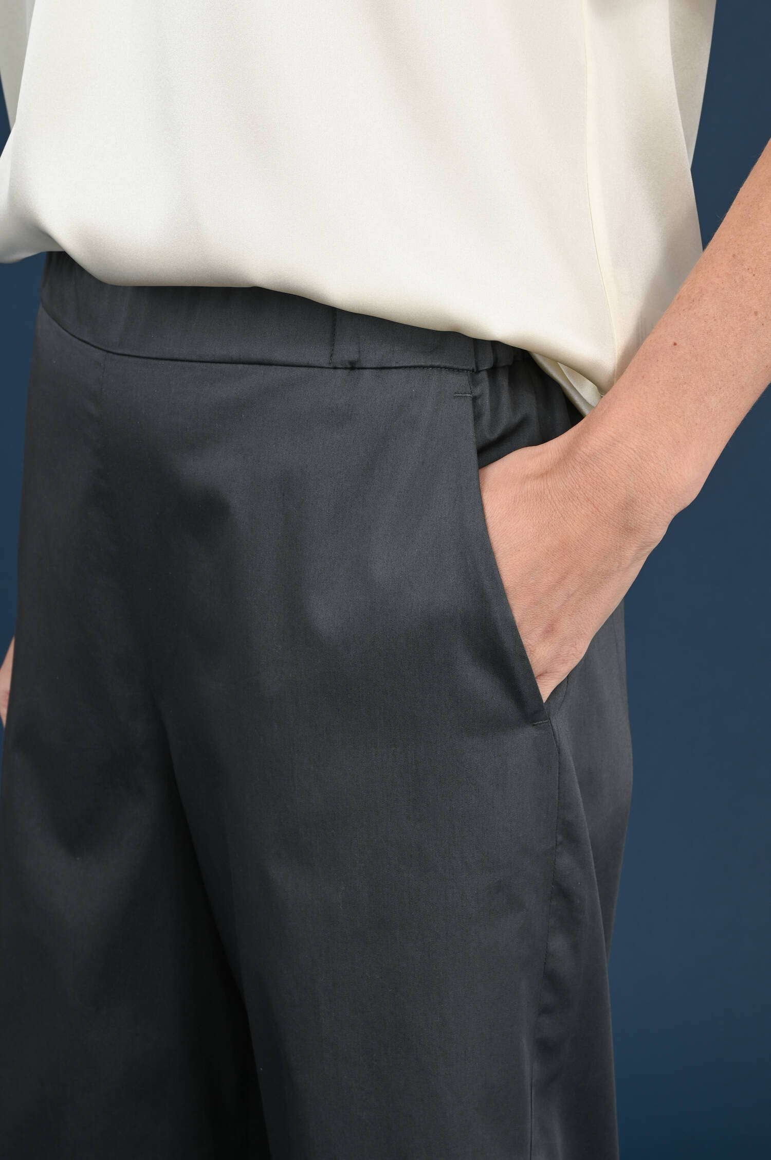 Schlupfhose DREAM in Dunkelgrau