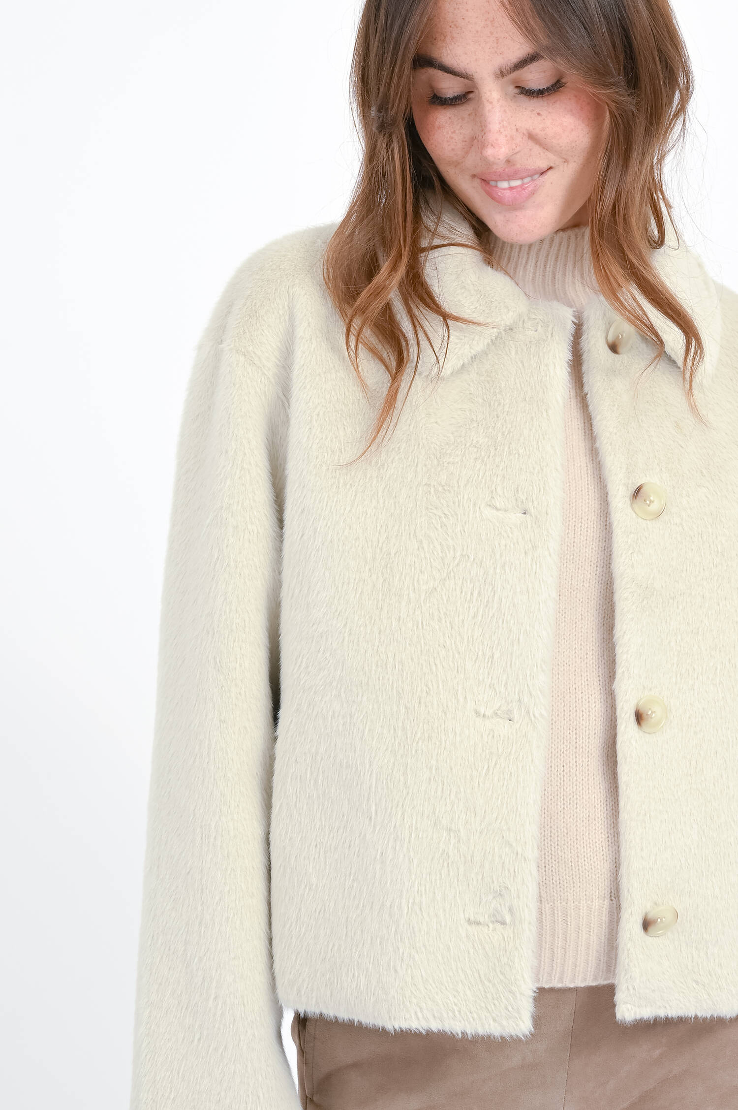 Faux Fur Jacke in Beige Faux Fur Jacke in Beige