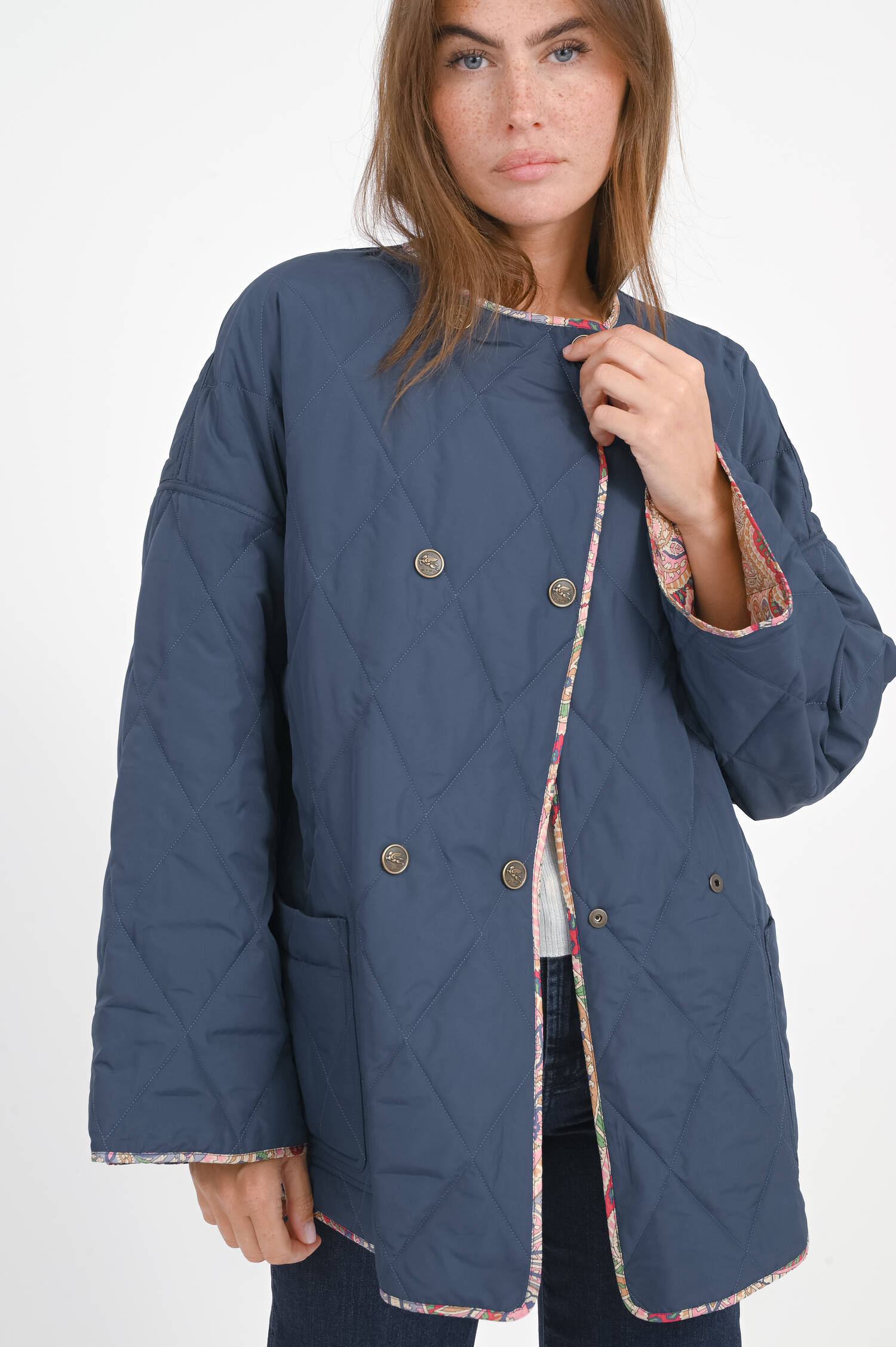 Wende-Steppjacke in Multicolor/Blau