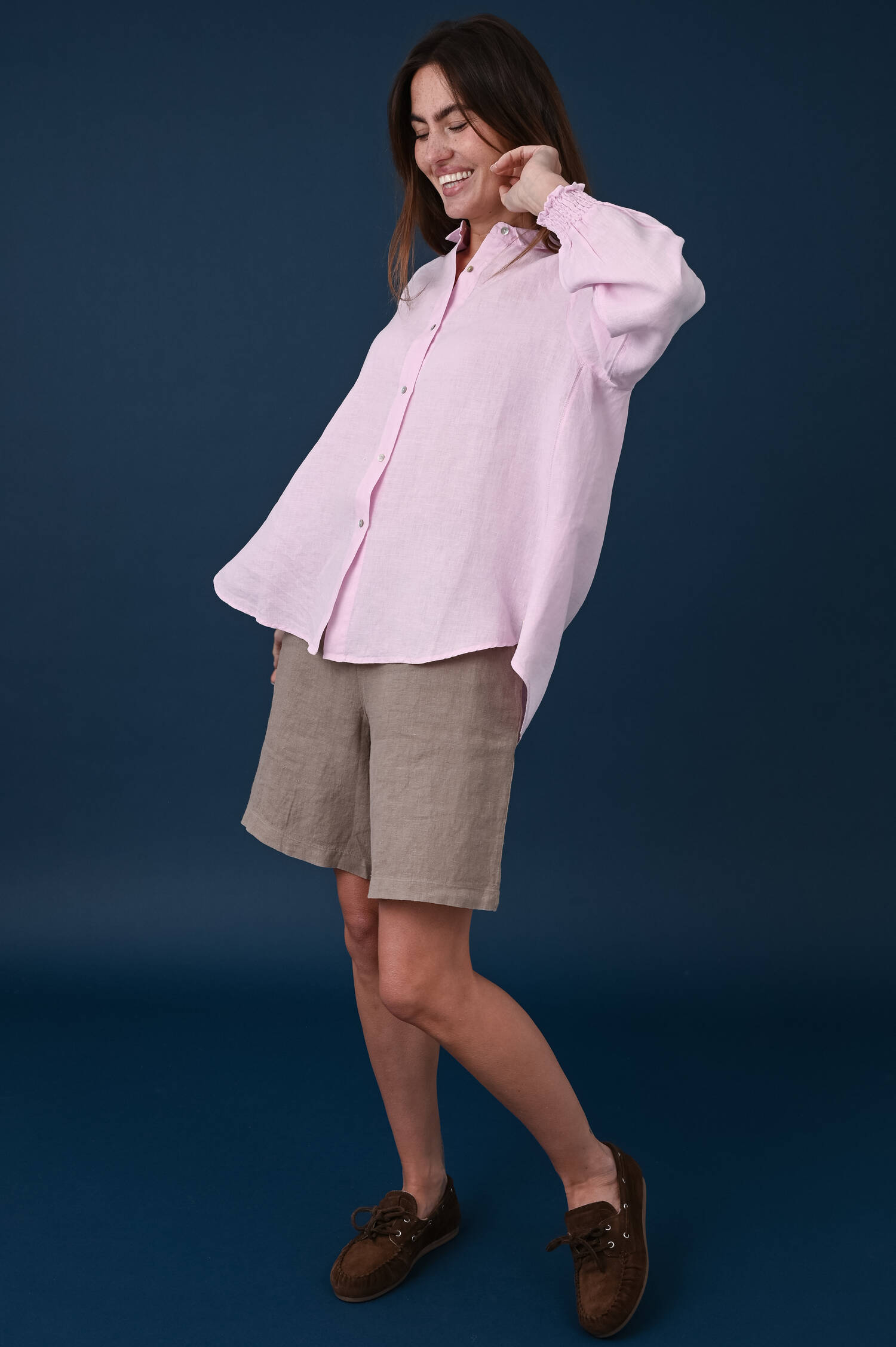 Leinenbluse mit Smockbündchen in Ballettrosa