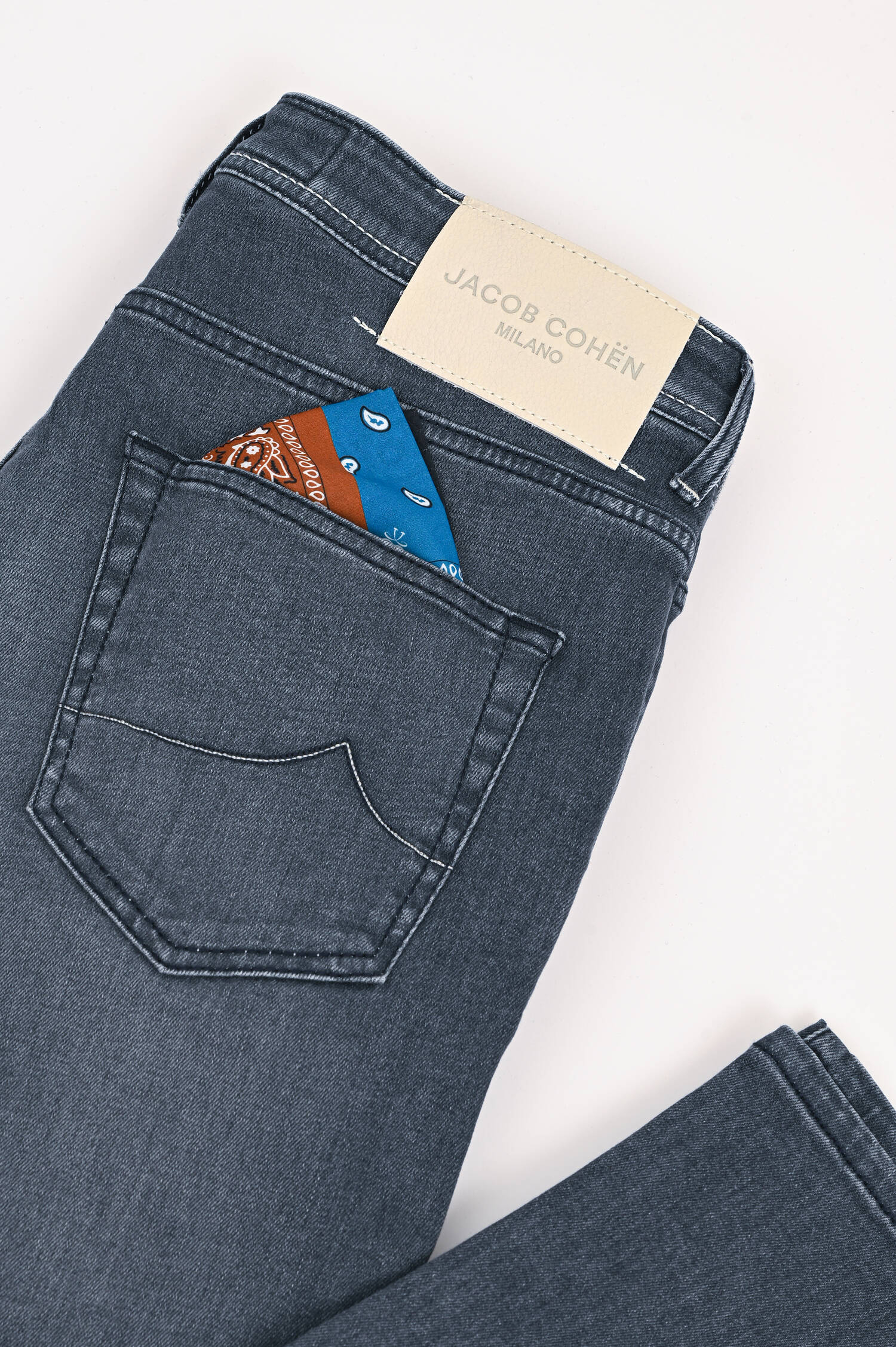 Slim Fit LENNY in Grau