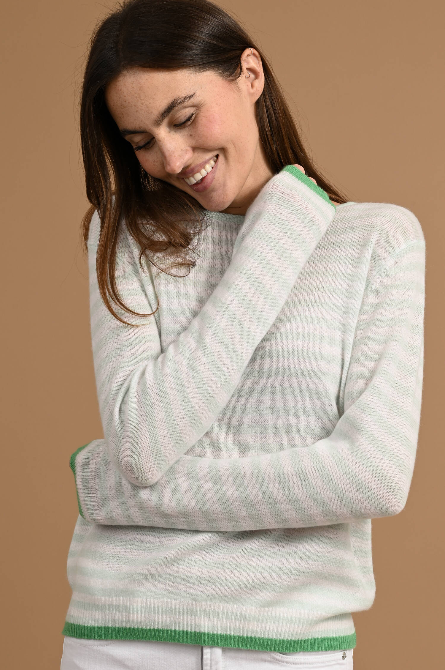 Gestreifter Pullover aus Cashmere in Mintgrün/Weiß