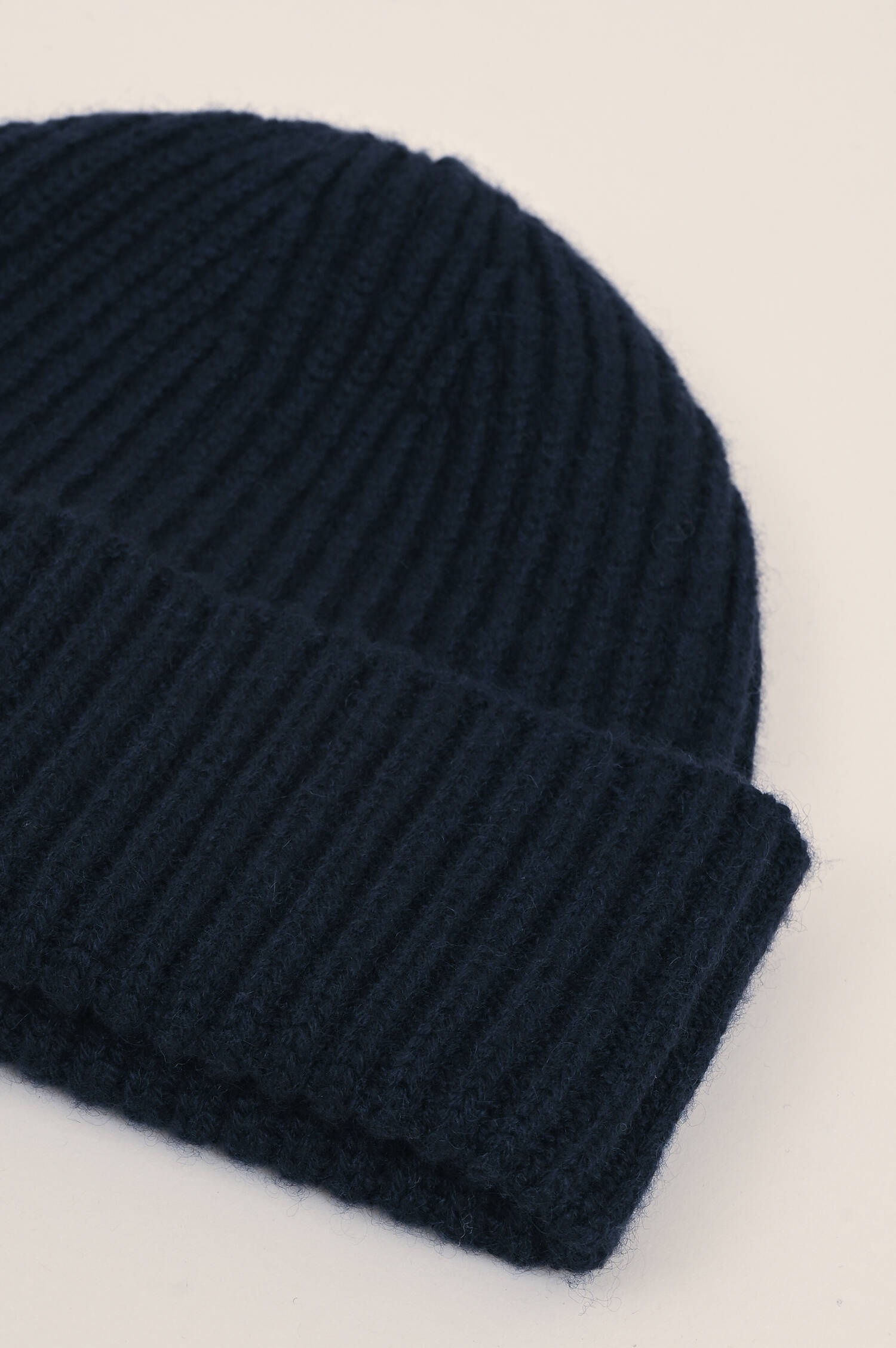 Midi-Mütze aus Cashmere in Navy