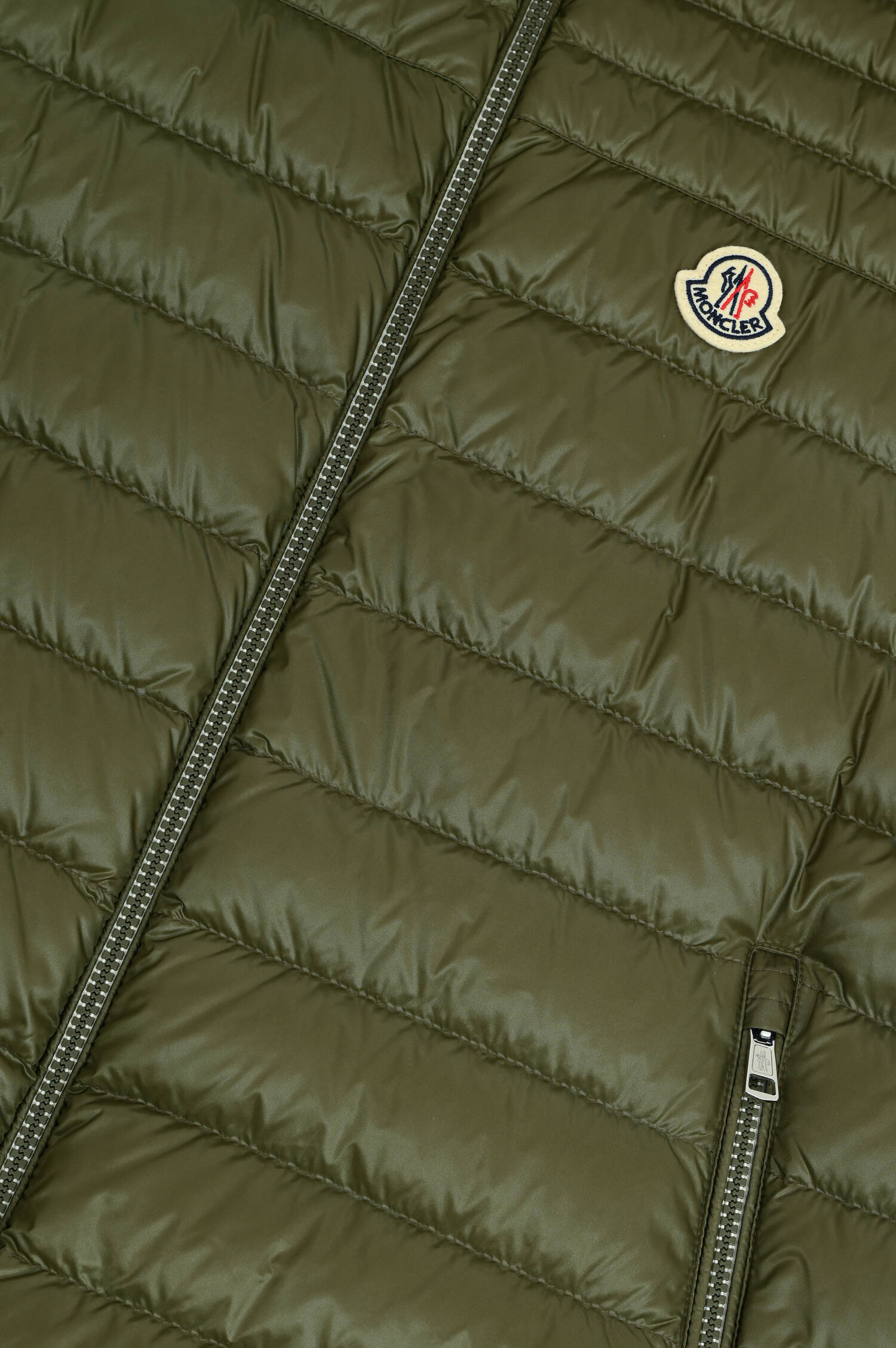 Daunen-Gilet ORANT mit Kapuze in Oliv