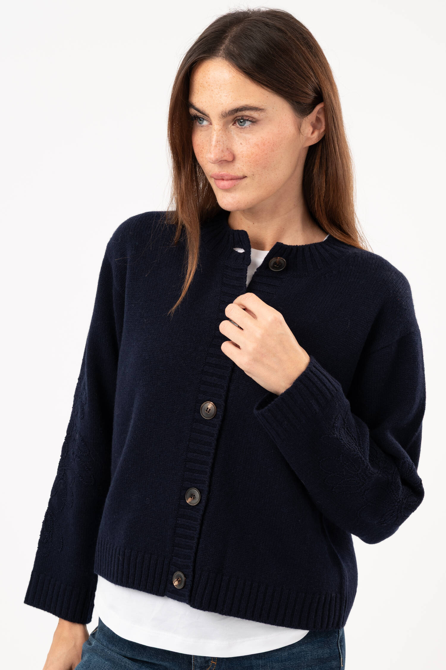 Woll-Mix-Cardigan mit Blumenstickerei in Navy Woll-Mix-Cardigan mit Blumenstickerei in Navy