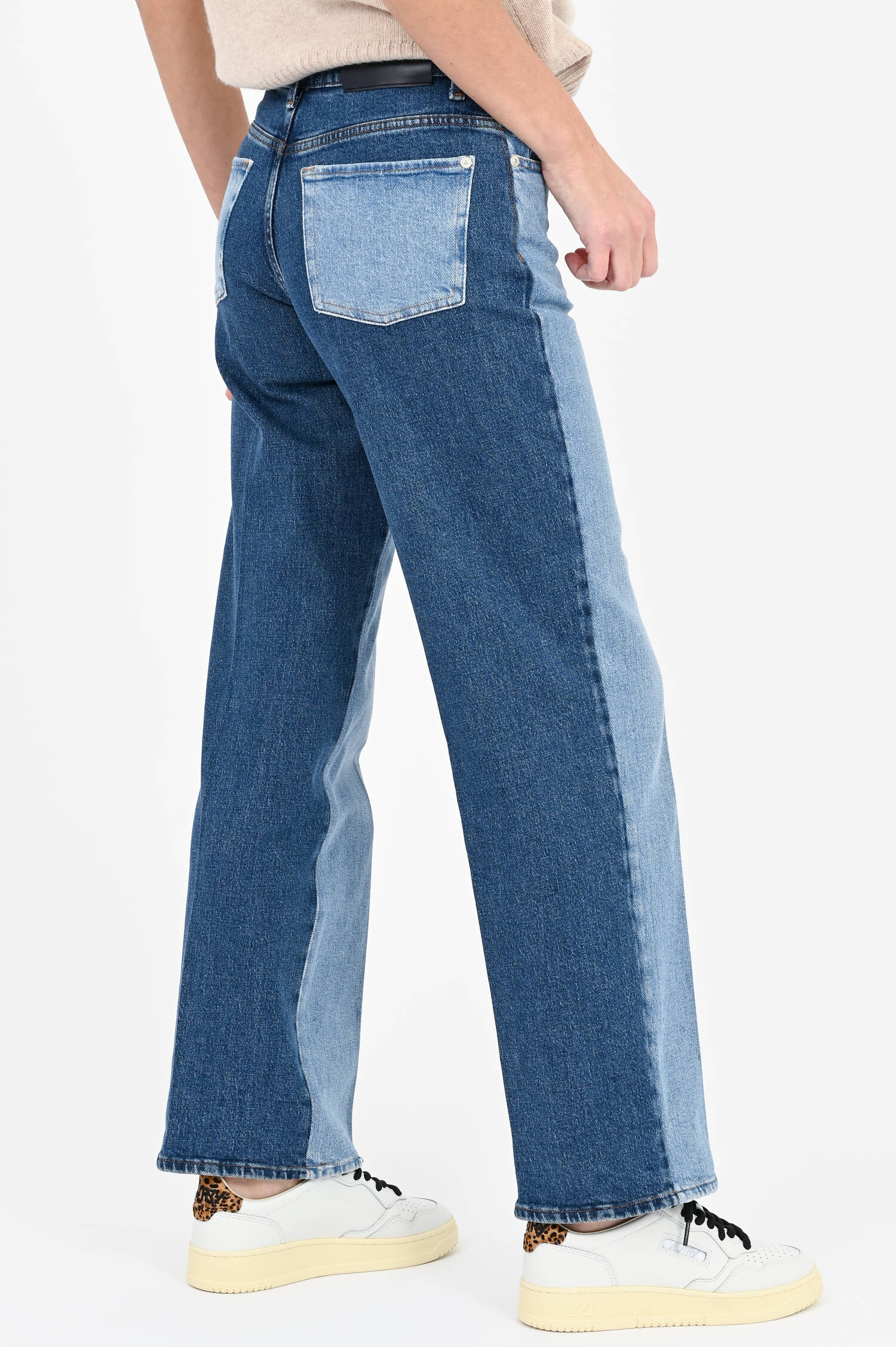 Zweifärbige-Jeans in Hellblau/Dunkelblau Zweifärbige-Jeans in Hellblau/Dunkelblau