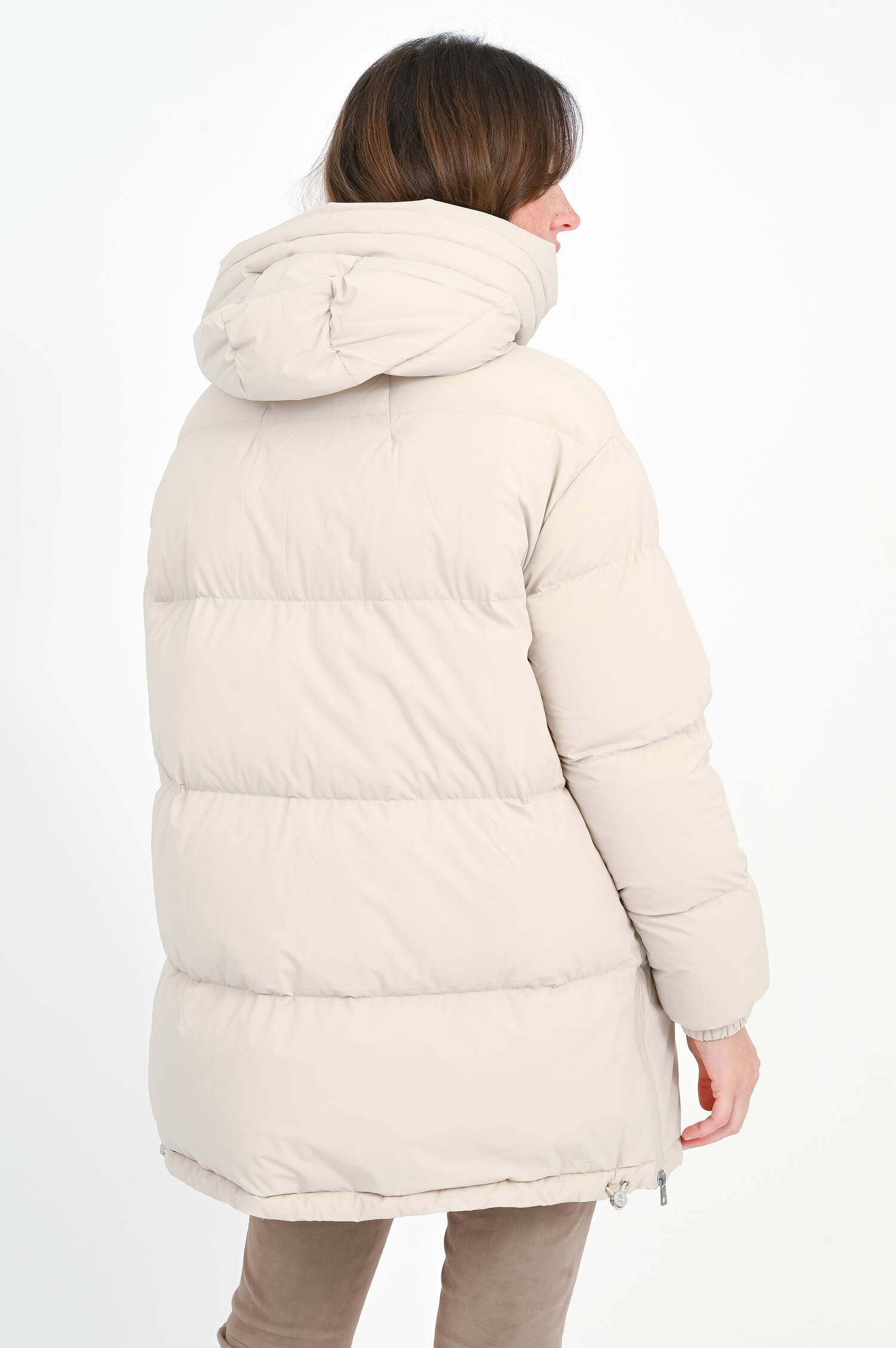 Kurzmantel mit Daunenfüllung in White Kurzmantel mit Daunenfüllung in White