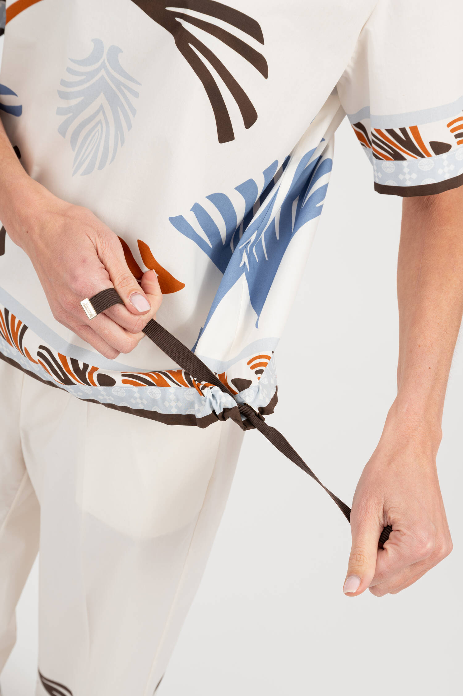 Blusenshirt mit Print in Weiß