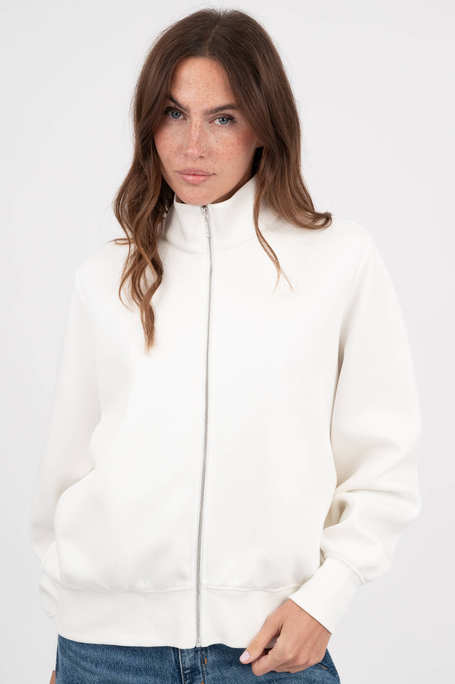Jacke VOLUME in Weiß Jacke VOLUME in Weiß