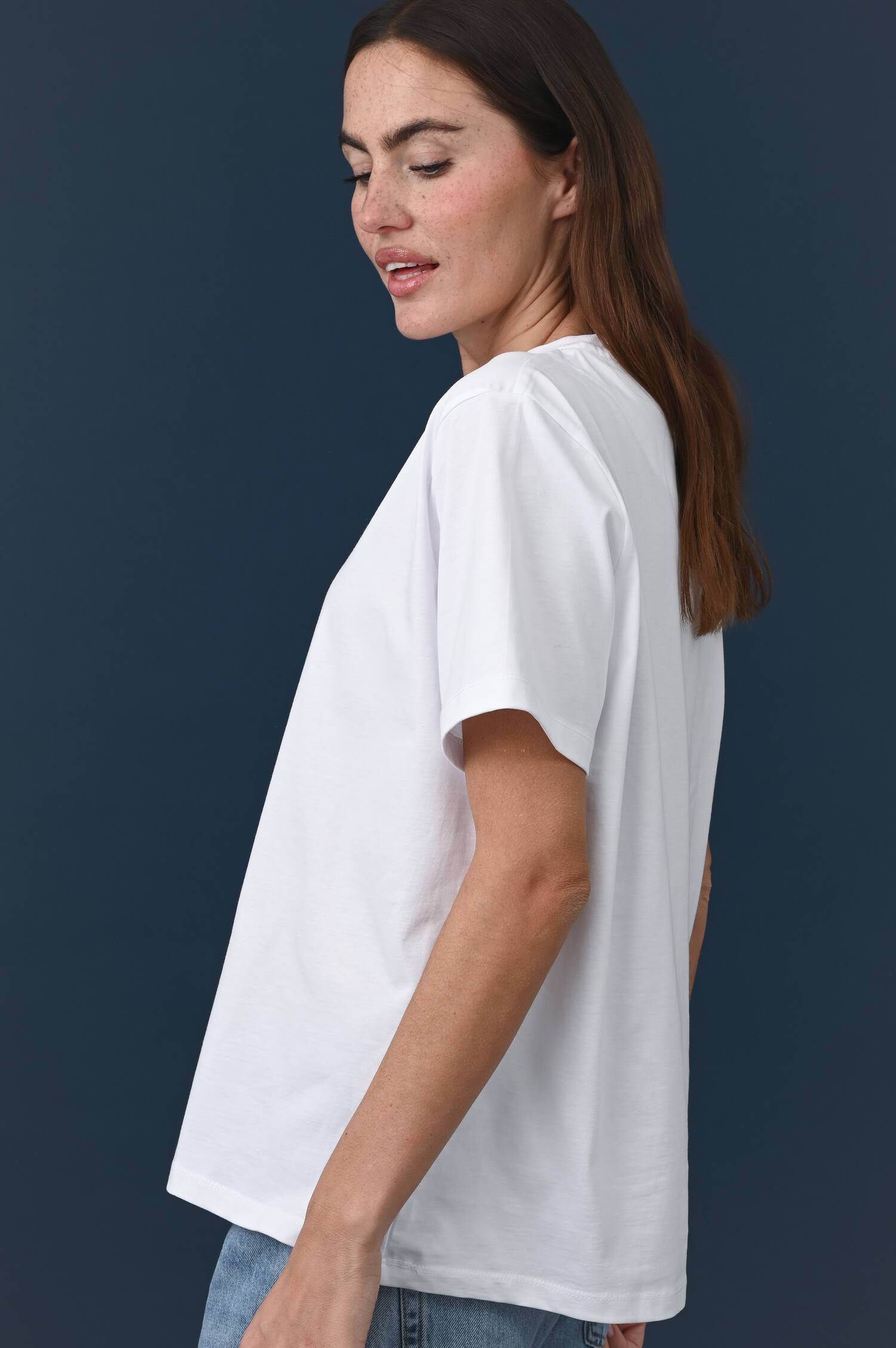 T-Shirt "Strandliege" in Weiß/Rot