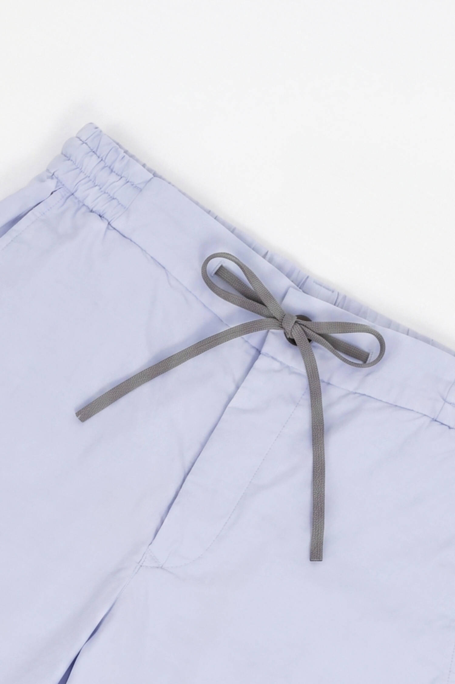 Bermuda-Shorts aus Baumwoll-Mix in Pastellblau