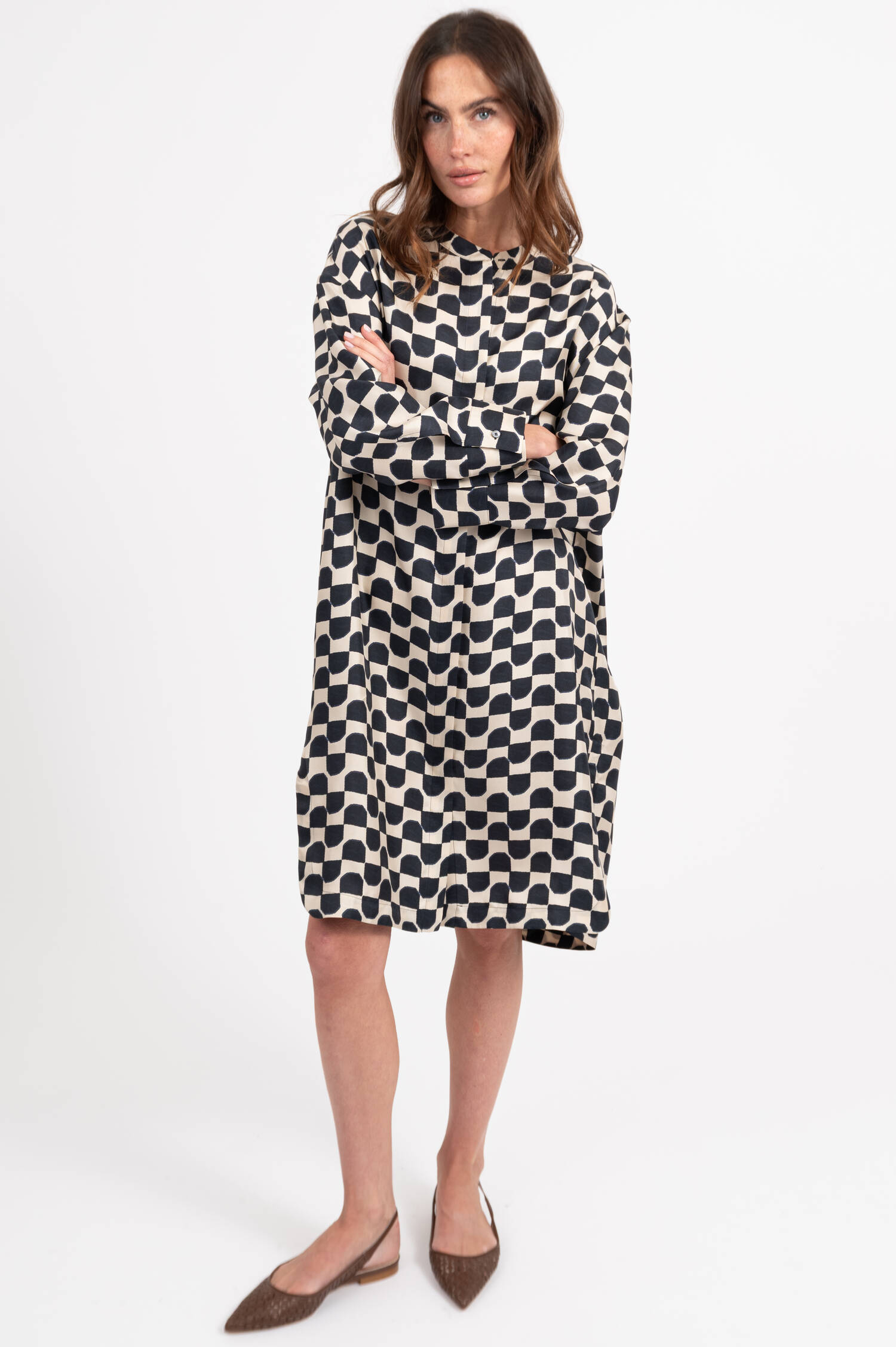 Kleid PINZA aus Seidentwill in Schwarz/Beige