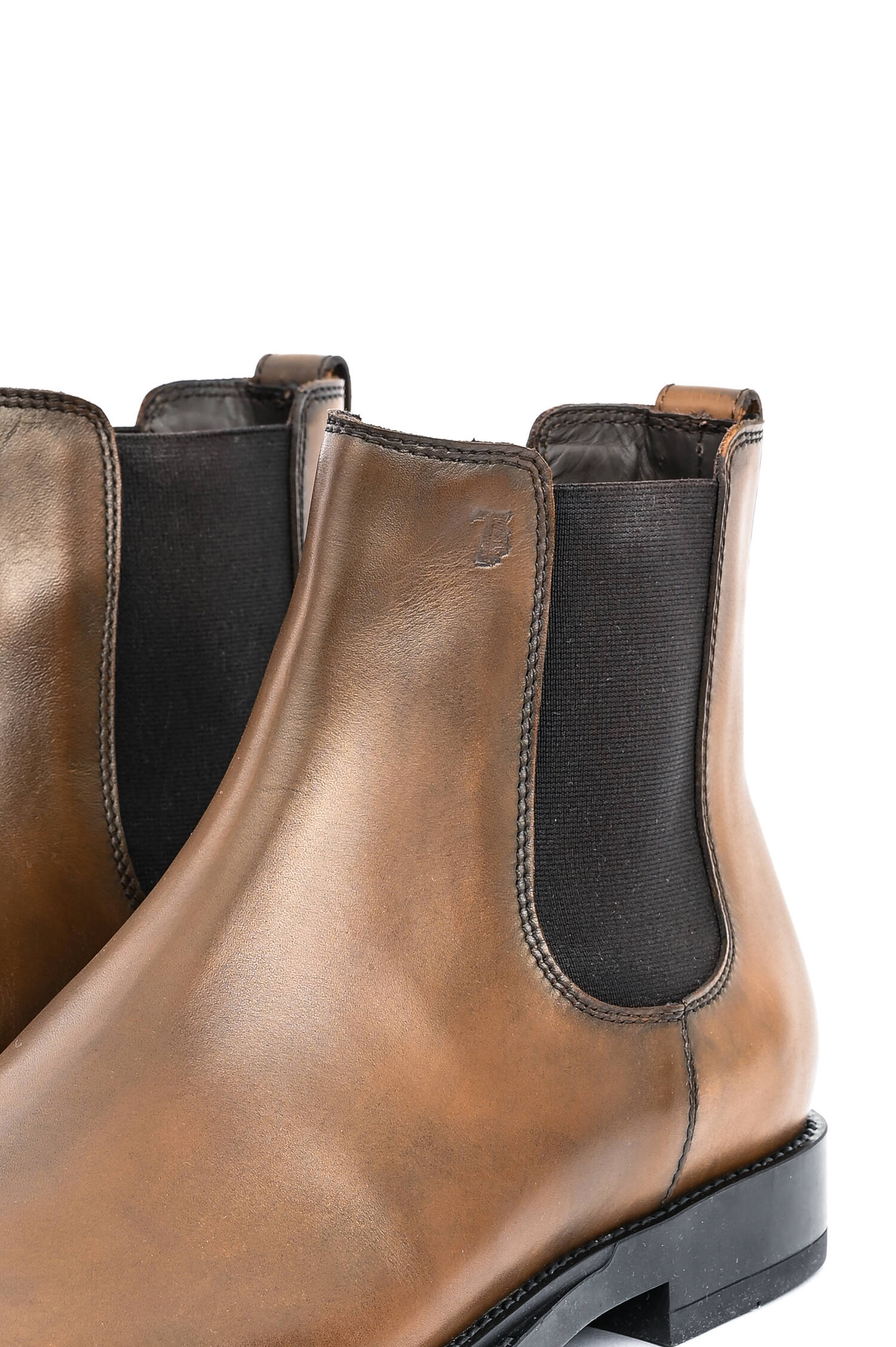 Stiefelette aus Leder in Walnuss