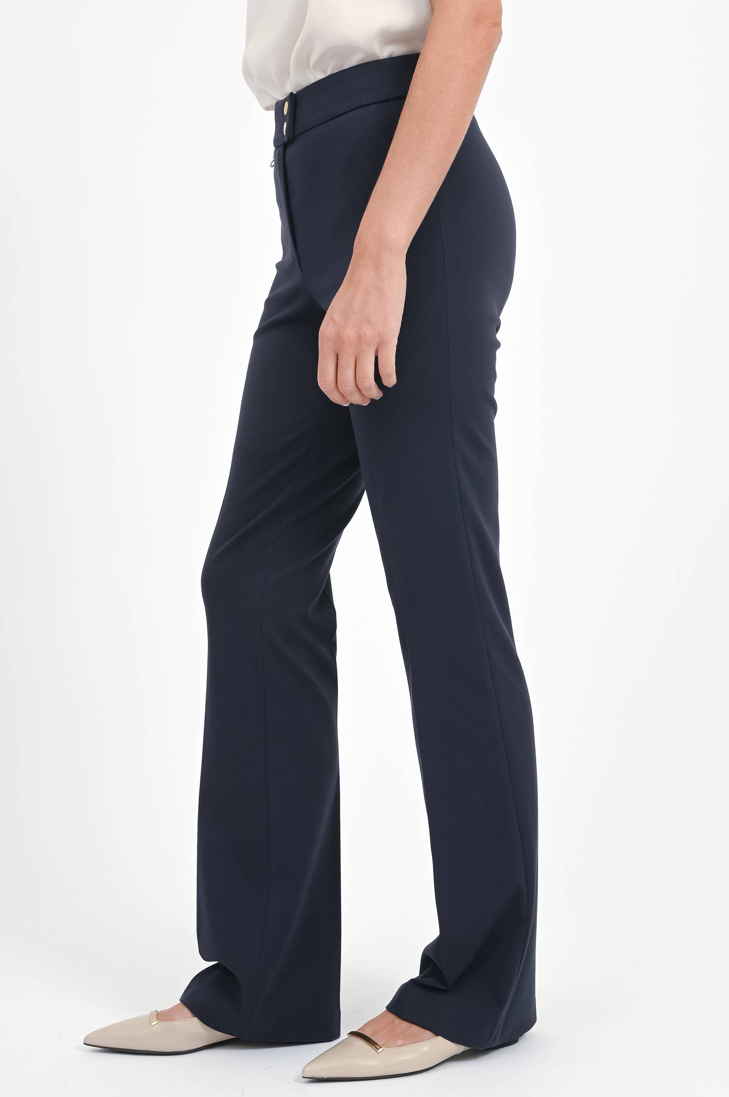 Hose ELLIE mit ausgestelltem Bein in Navy