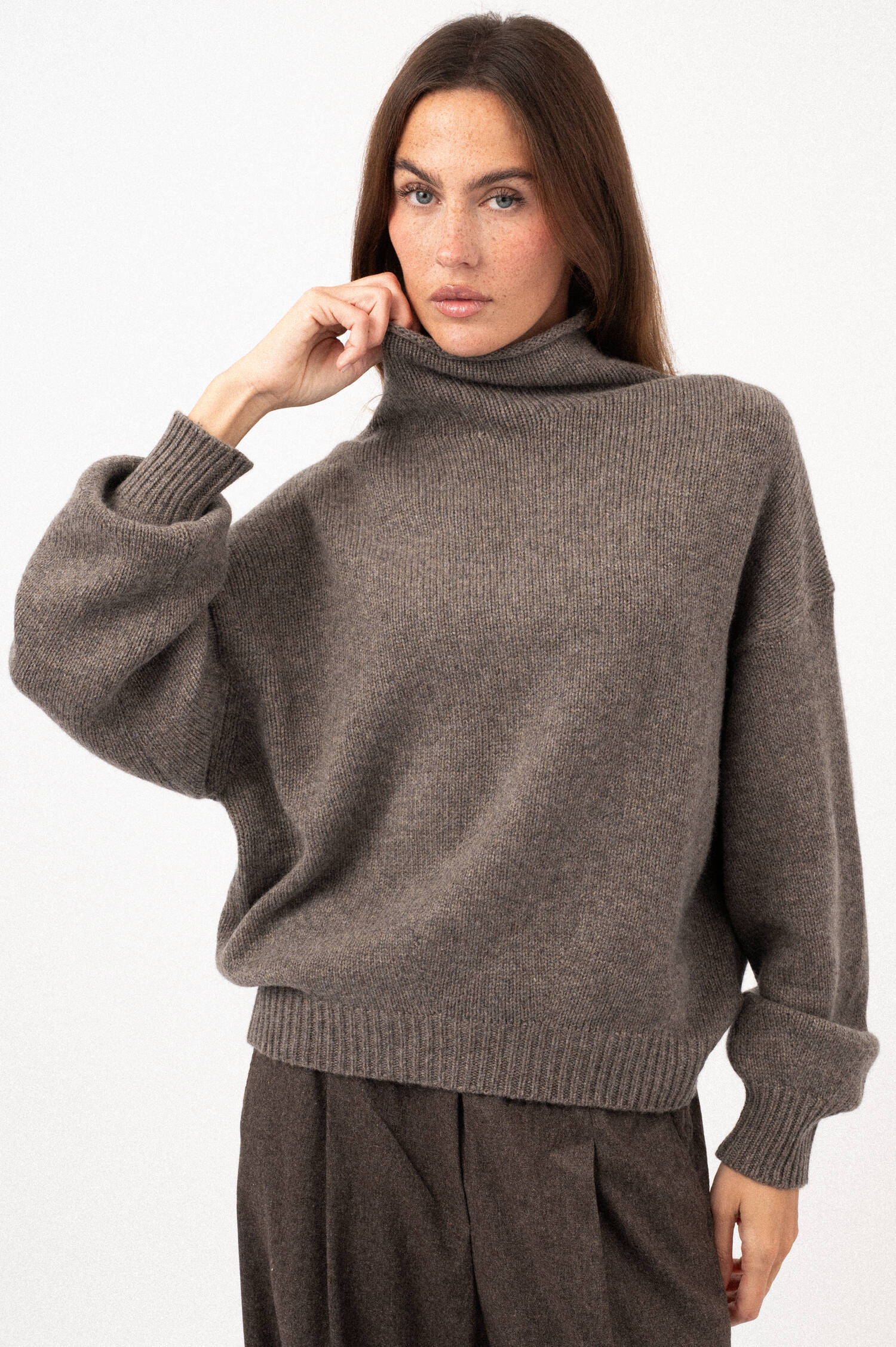 Woll-Rollkragen-Pullover KATY in Graubraun Woll-Rollkragen-Pullover KATY in Graubraun