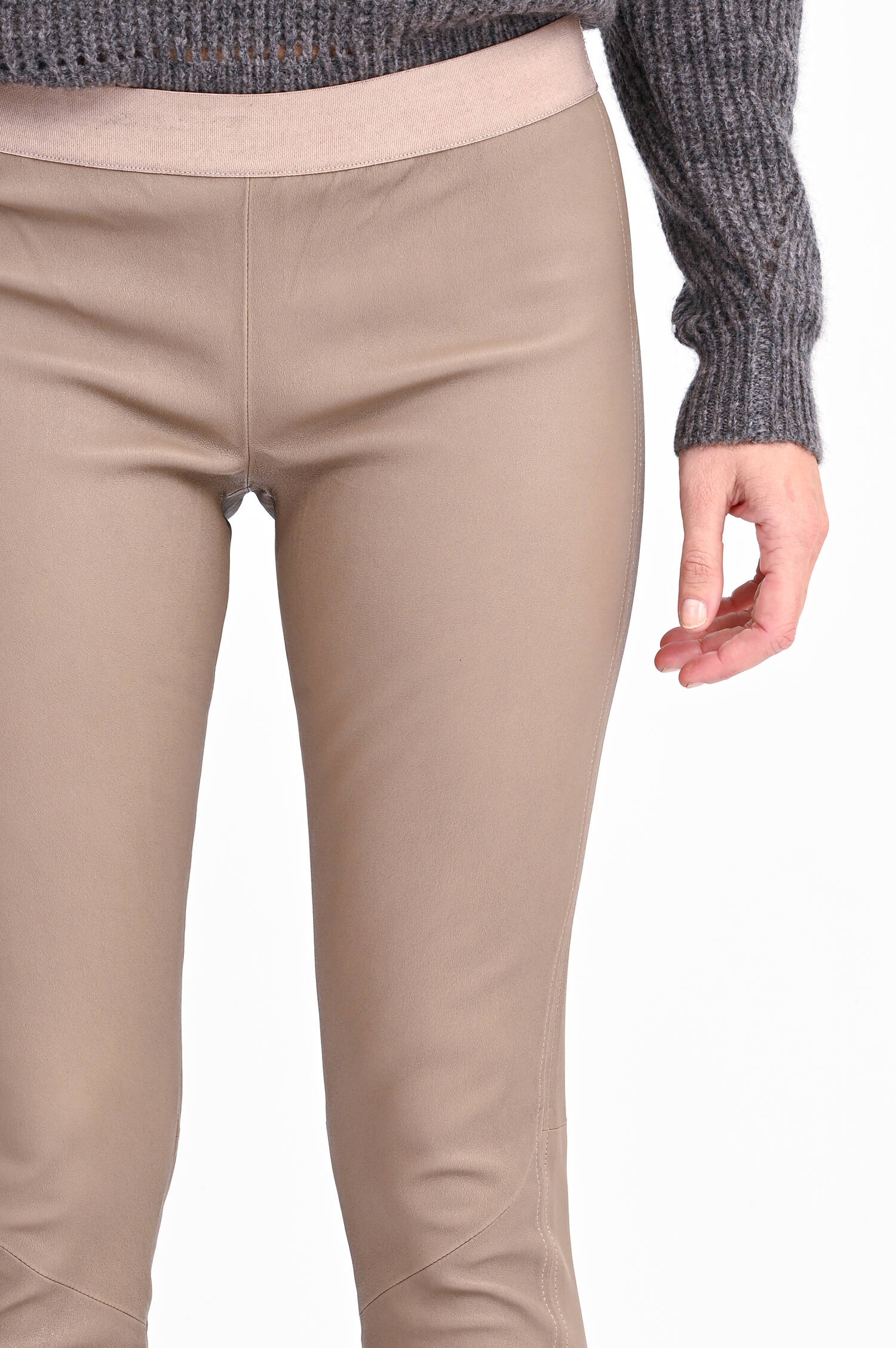 Slim-Fit Lederhose in Mokka