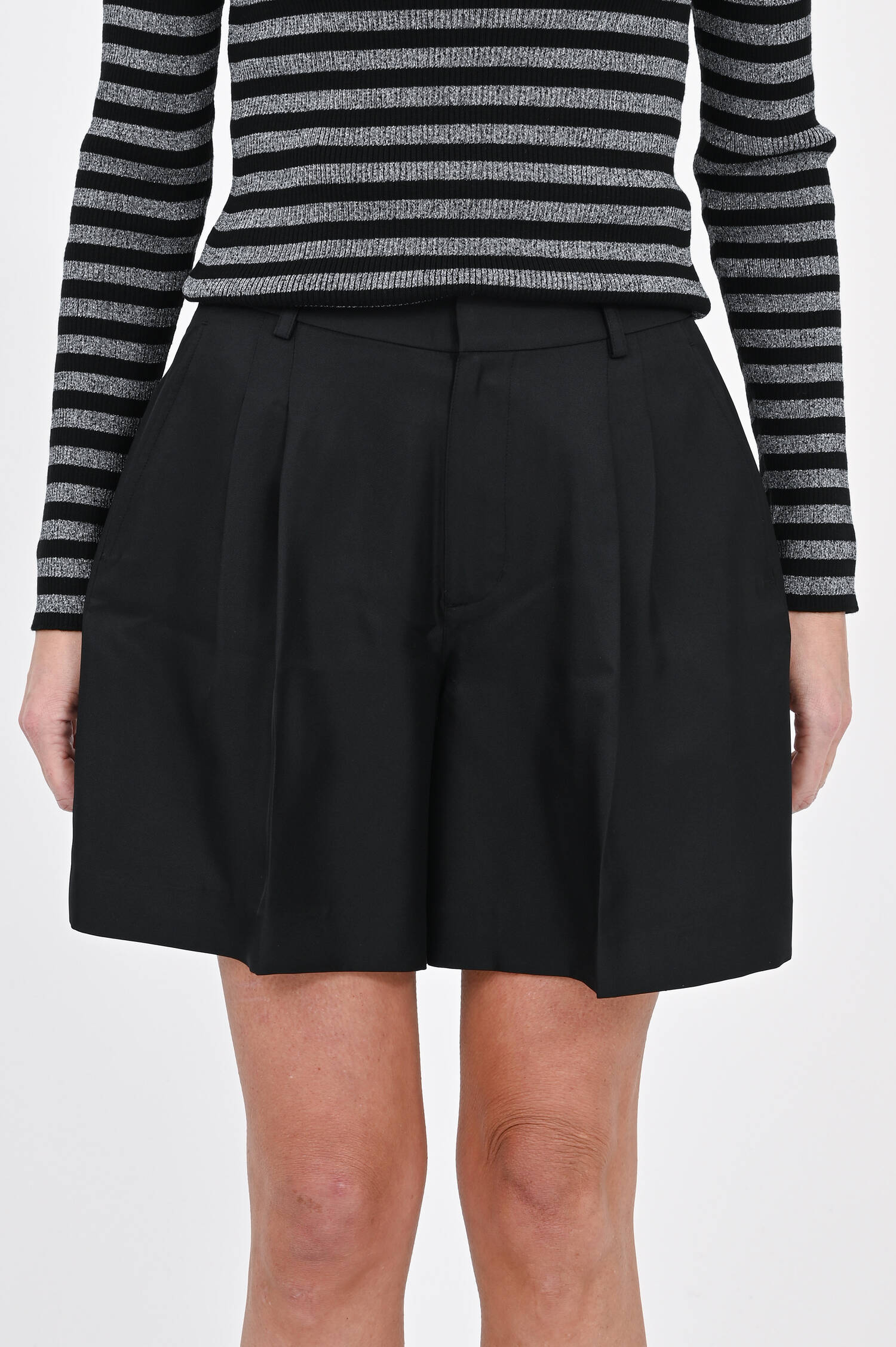 Wide-Leg-Shorts aus Seide in Midnight