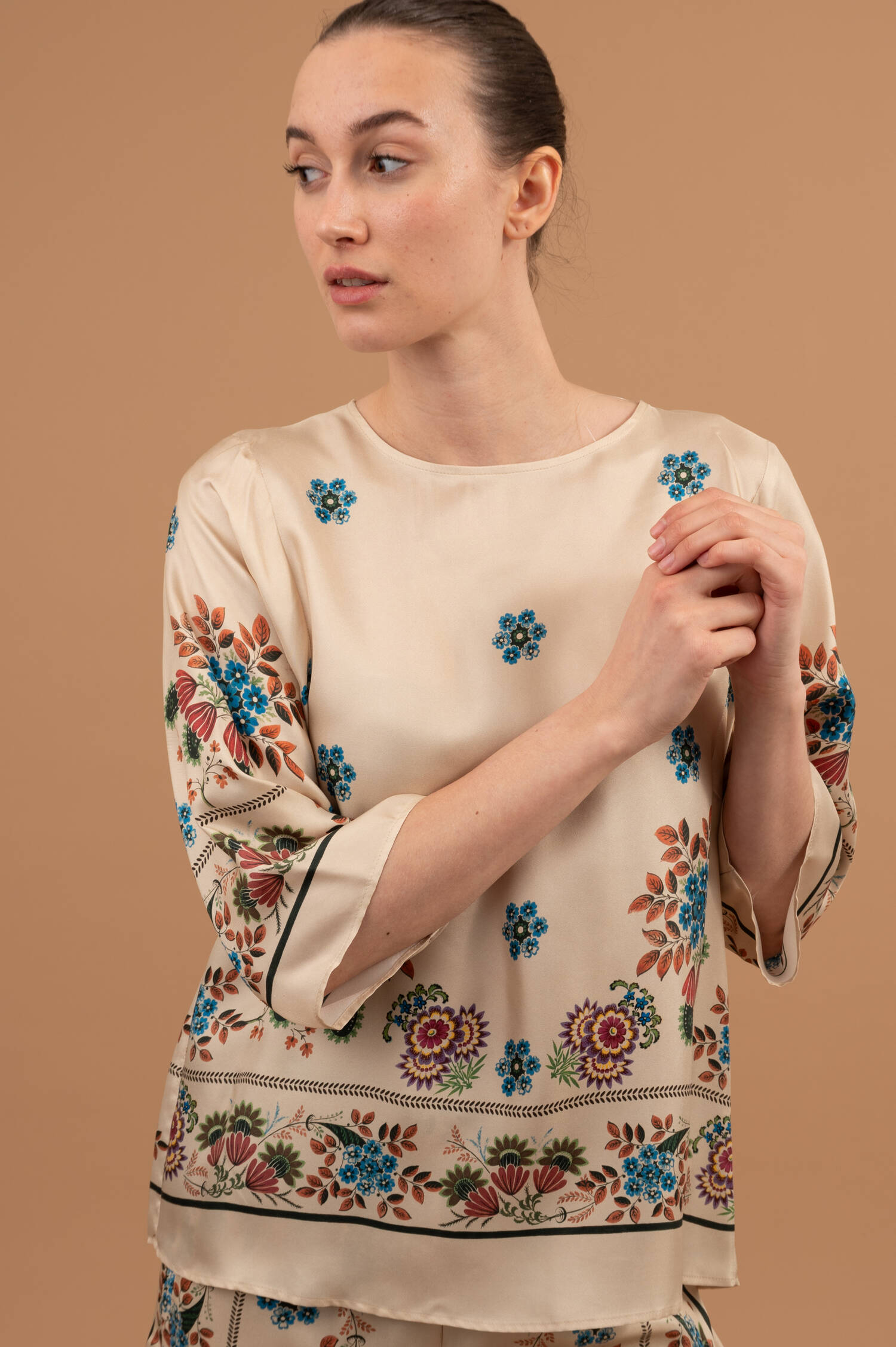 Seidentop SAMBA in Elfenbeinbeige