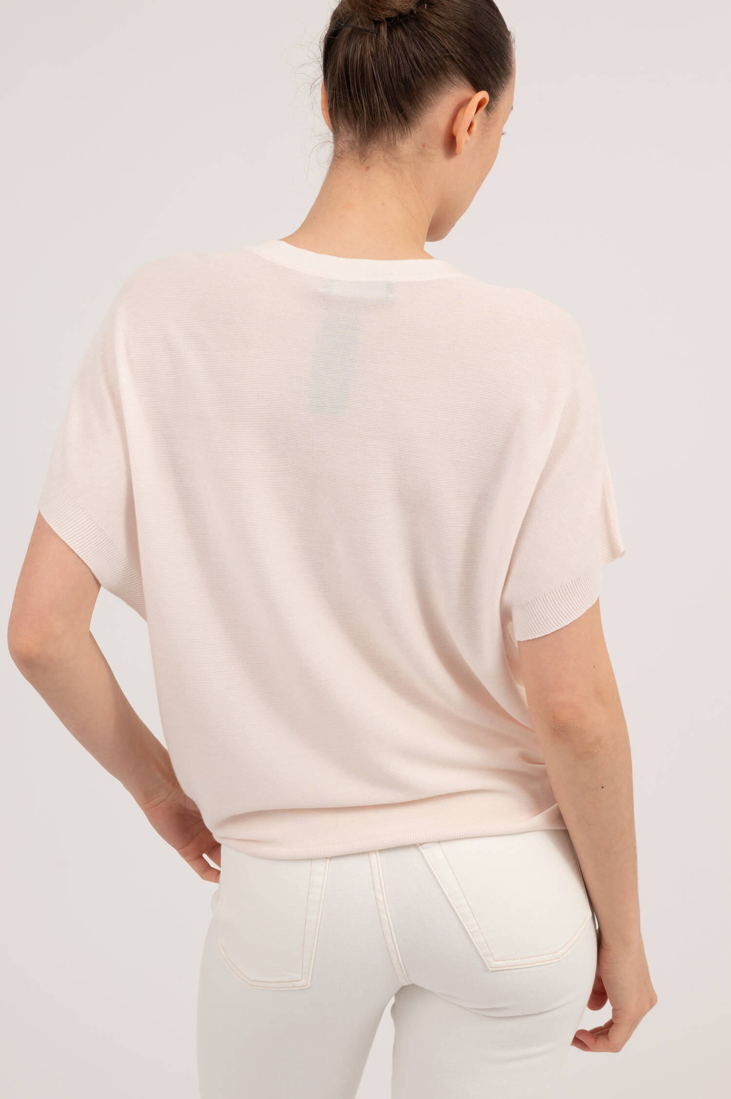 Poncho Pullover in Creme Poncho Pullover in Creme