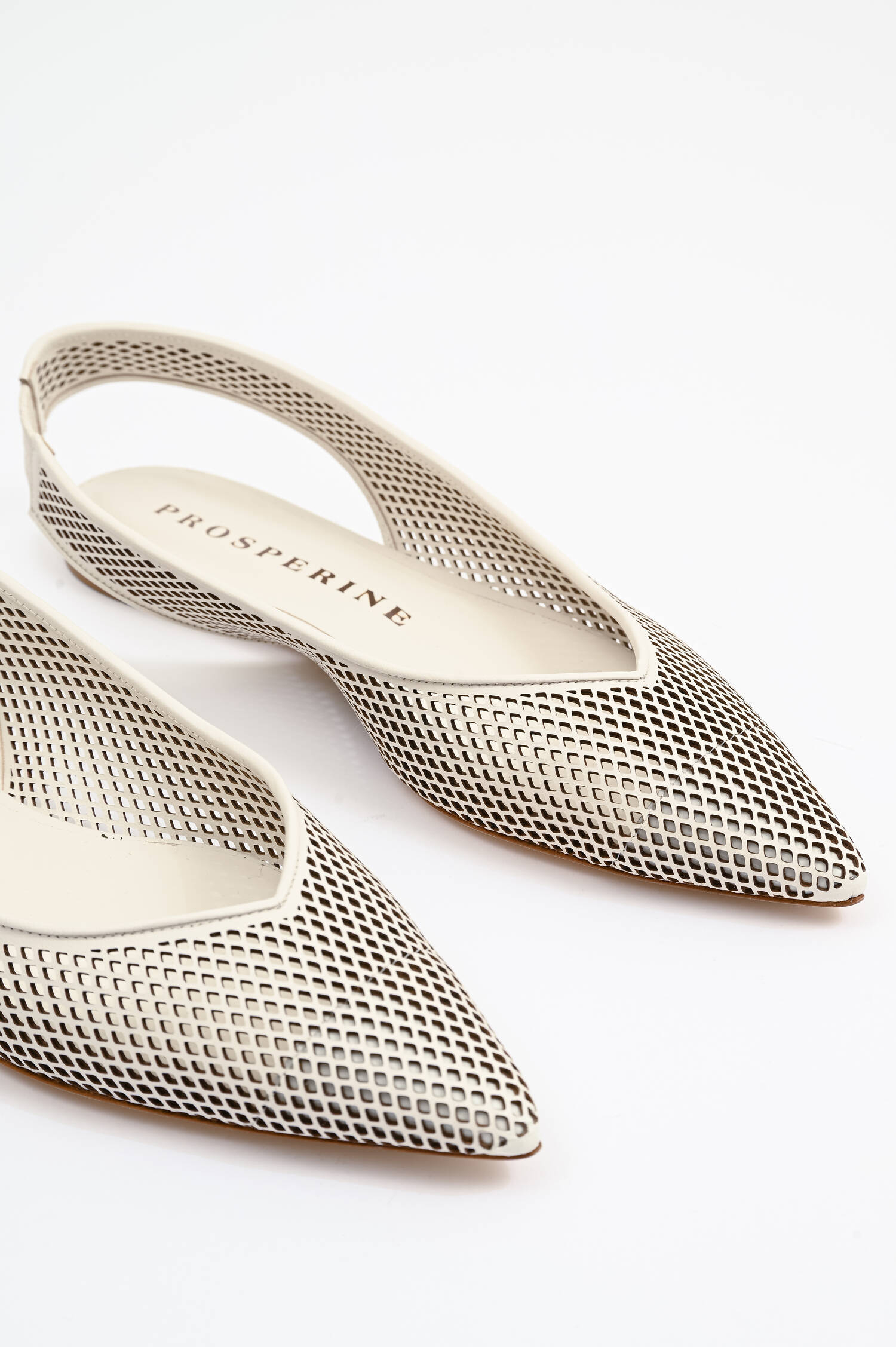 Sling Back Flats in Creme