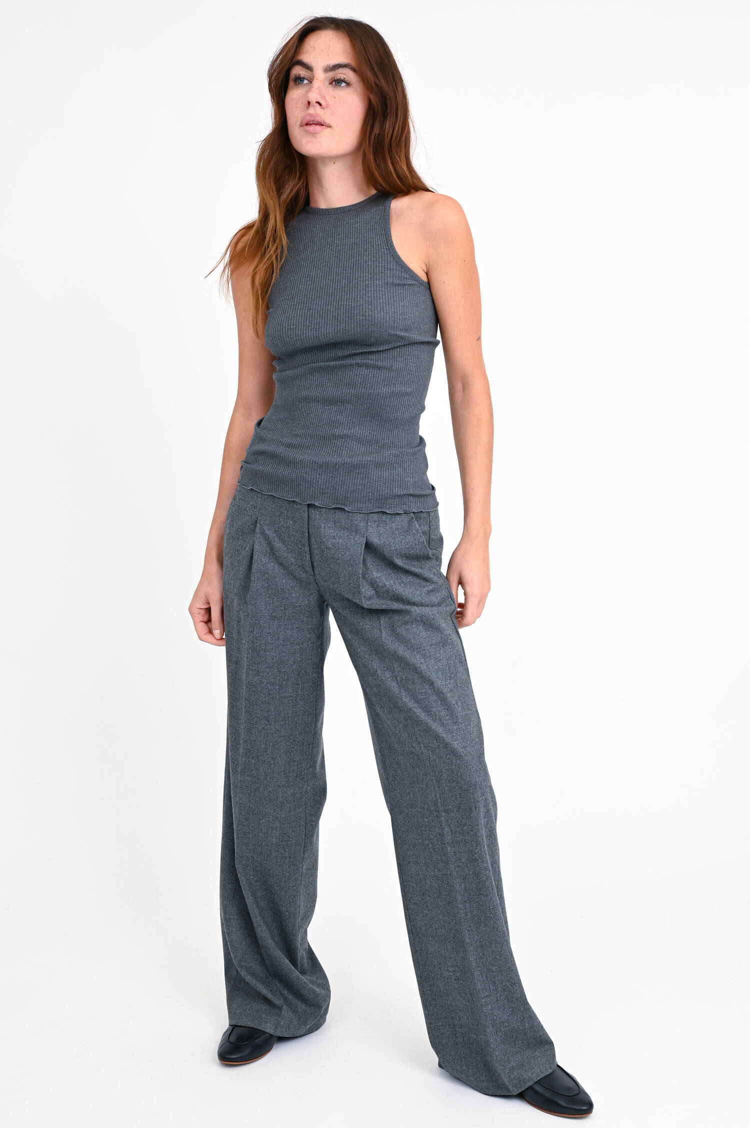 Loose Fit Hose MIRA aus Schurwolle in Grau meliert Loose Fit Hose MIRA aus Schurwolle in Grau meliert