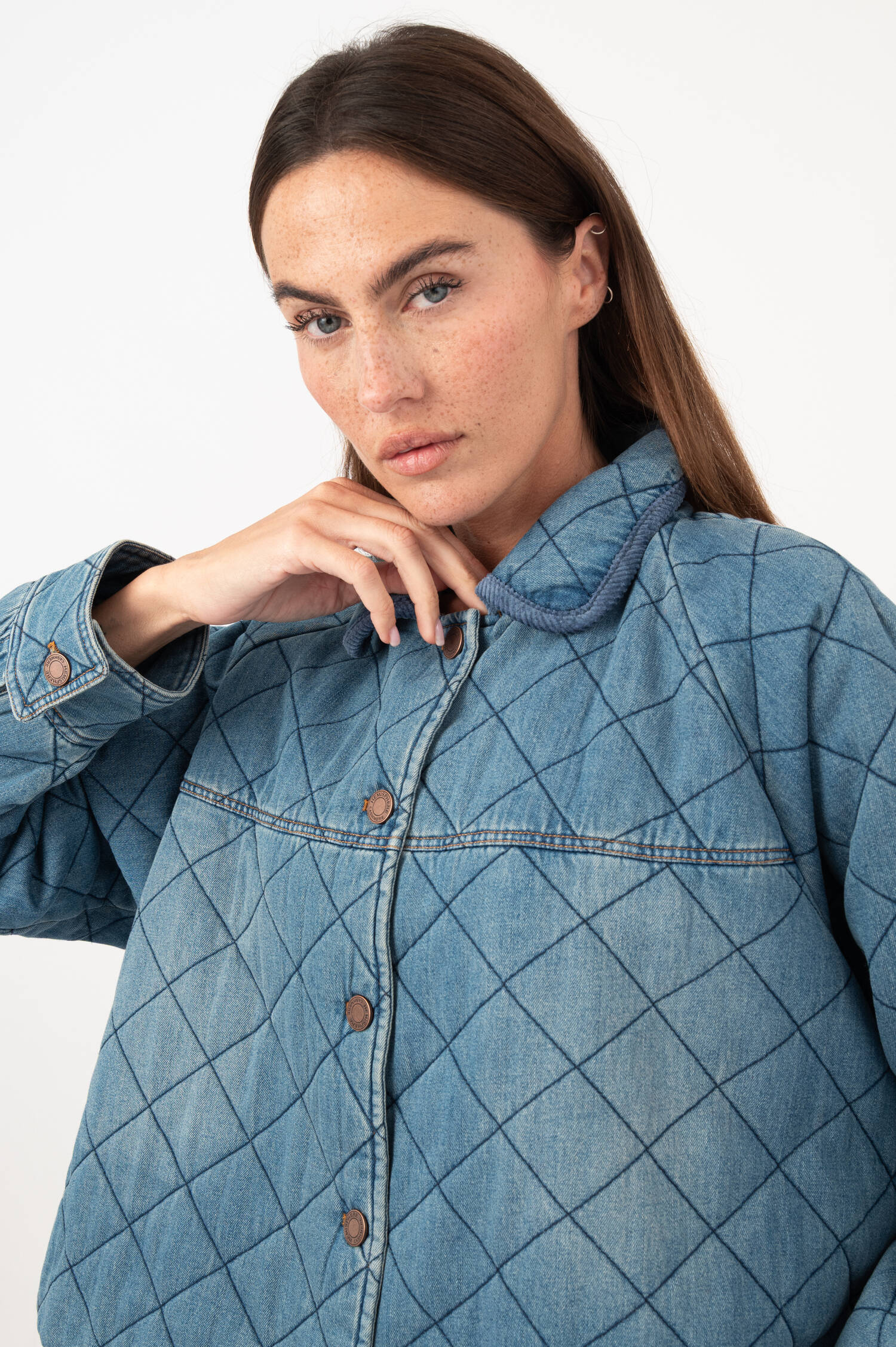 Cropped-Denim-Steppjacke in Blau Cropped-Denim-Steppjacke in Blau