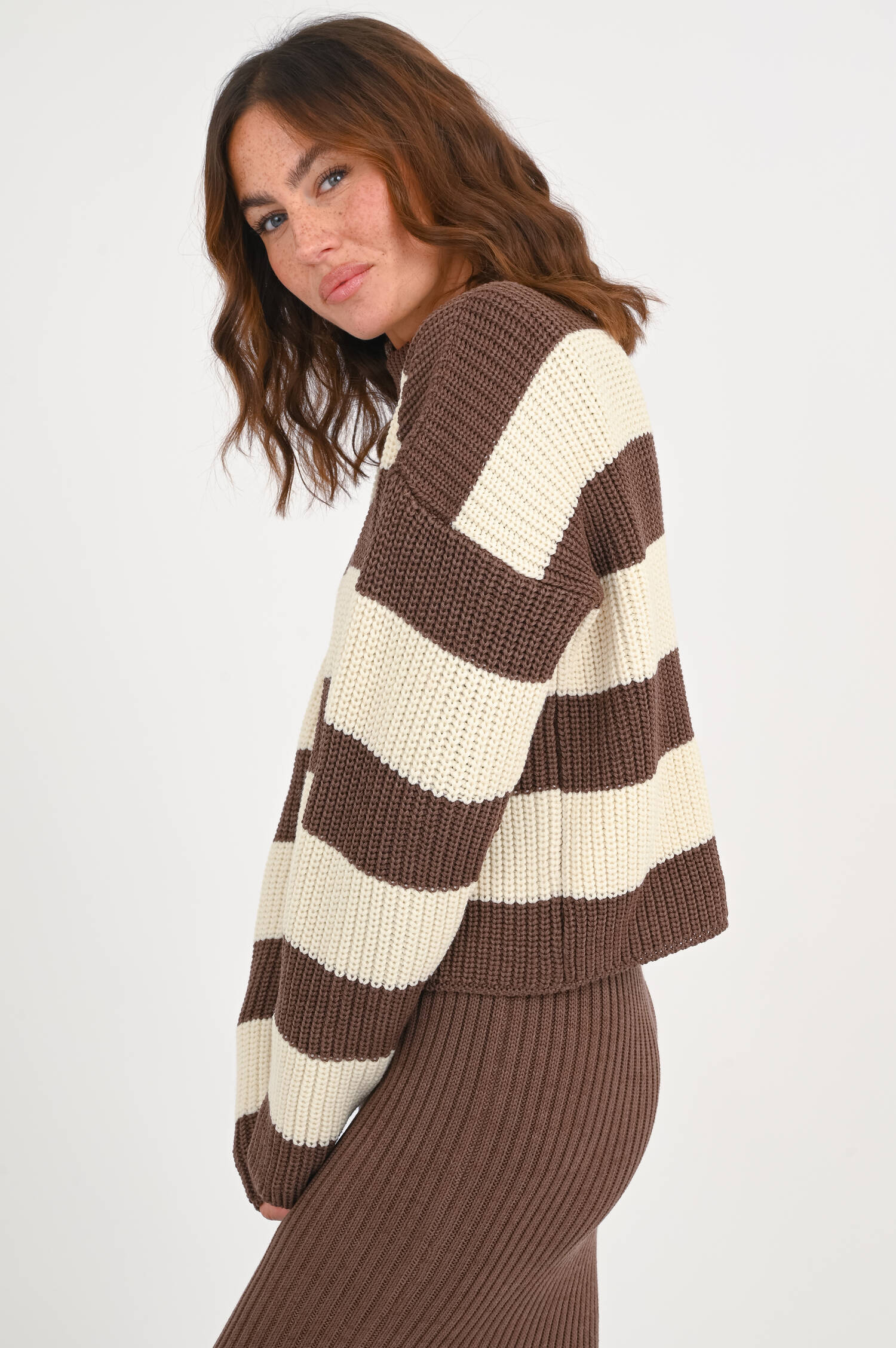 Grobstrick-Pullover LEONTYNE in Braun/Creme