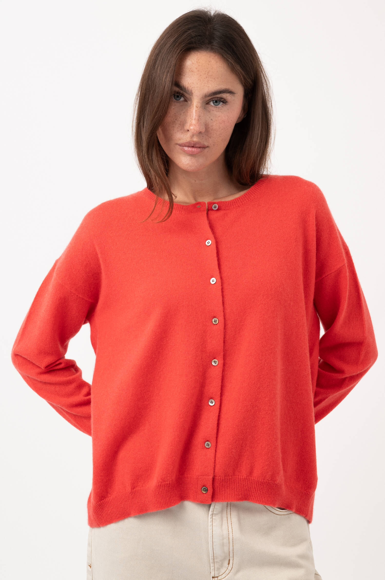 Cashmere-Cardigan in Pastellrot Cashmere-Cardigan in Pastellrot