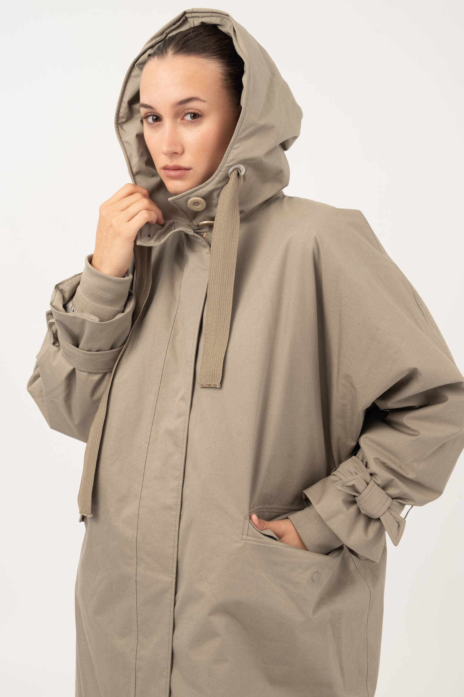 Kapuzenmantel LIVIA in Taupe
