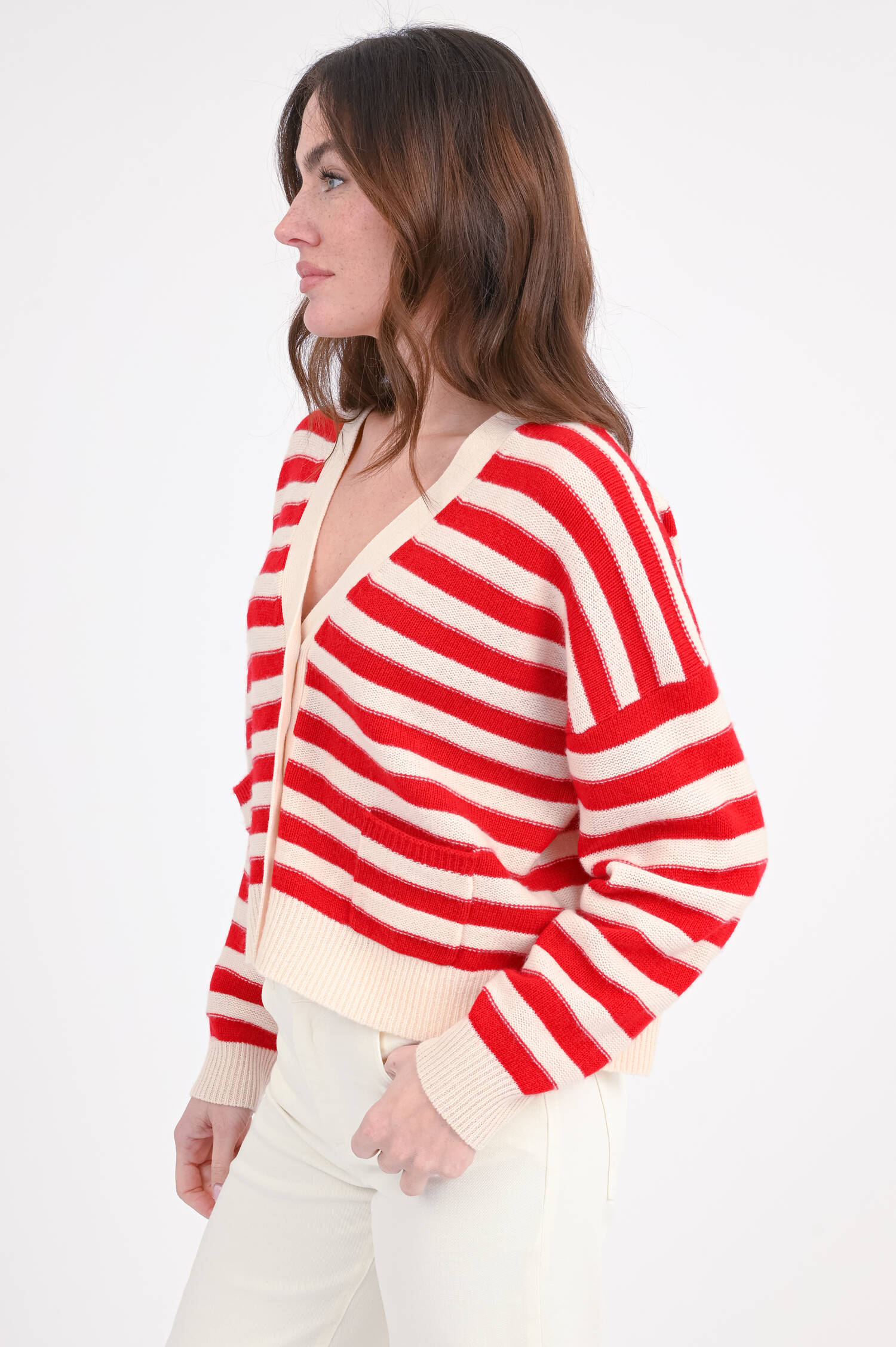 Gestreifte Strickweste in Rot/Creme