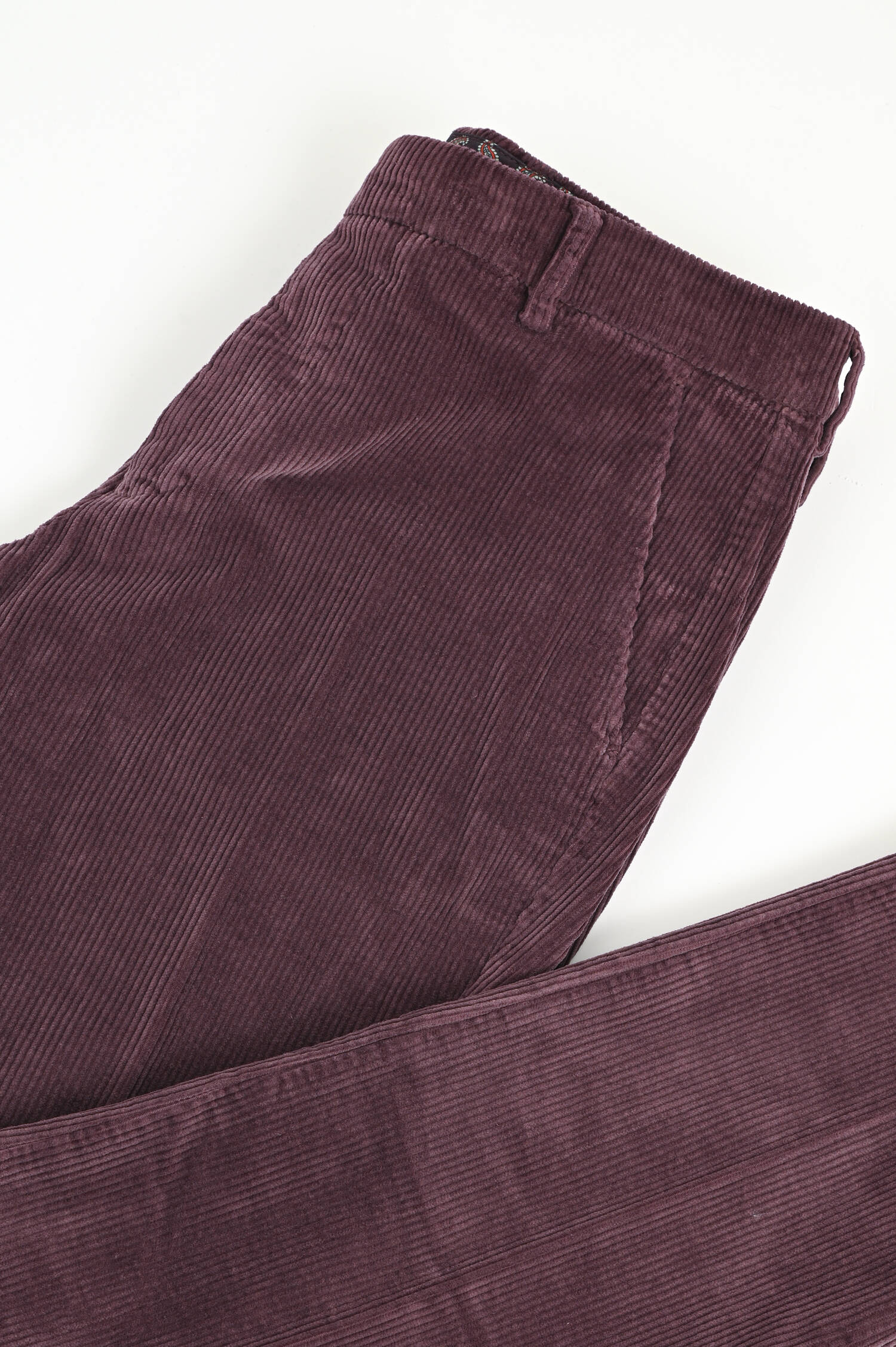 Cordhose MORELLO in Violett